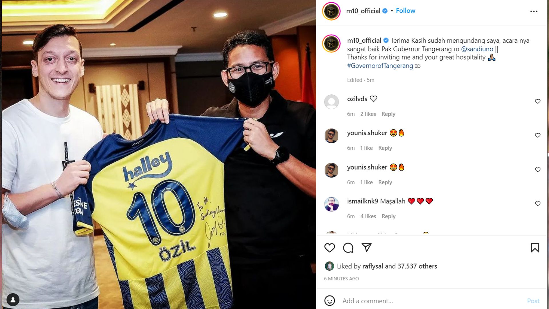 Mesut Ozil Sandiaga Uno