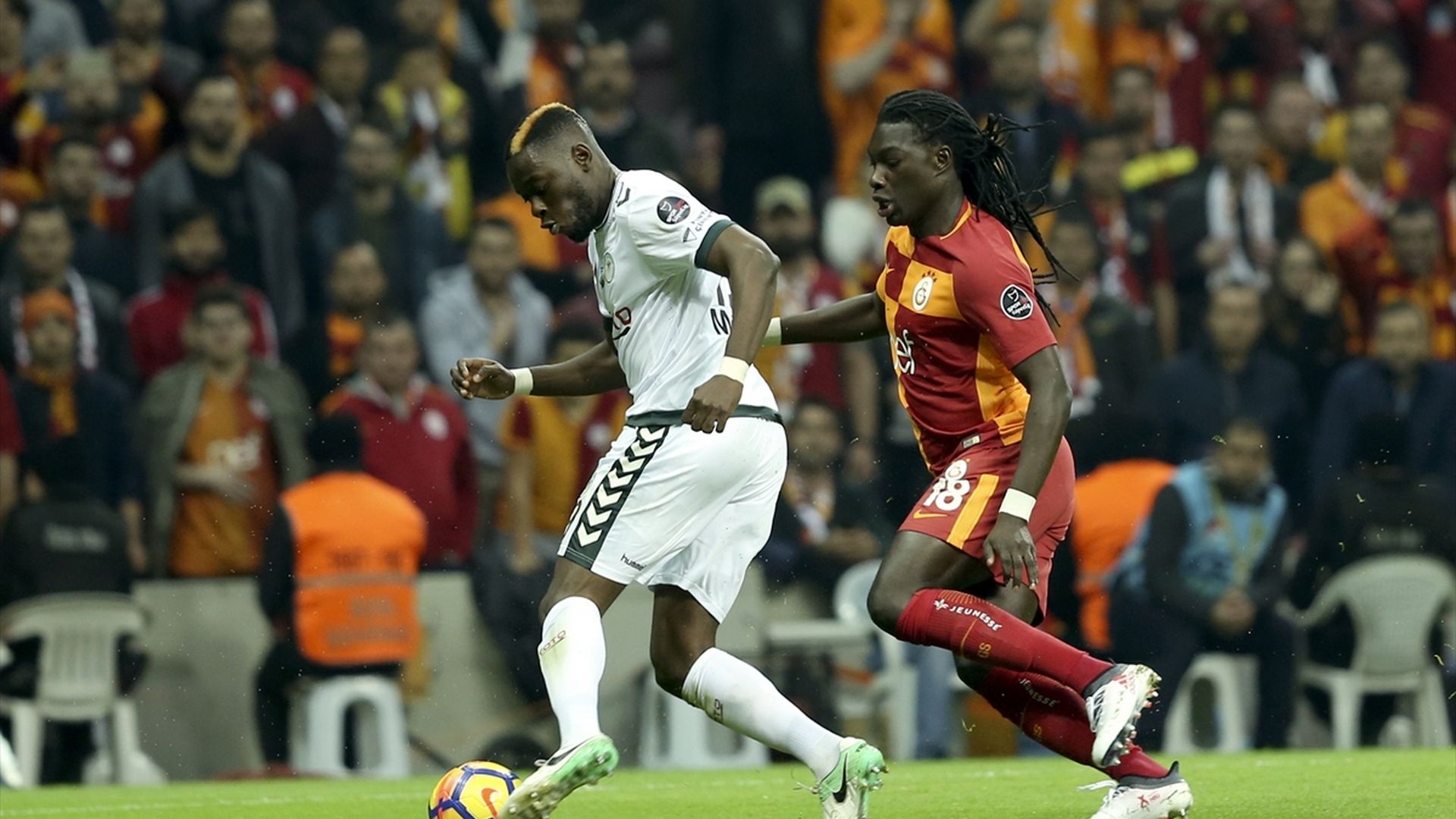 Moke Bafetimbi Gomis Galatasaray Konyaspor 3112018