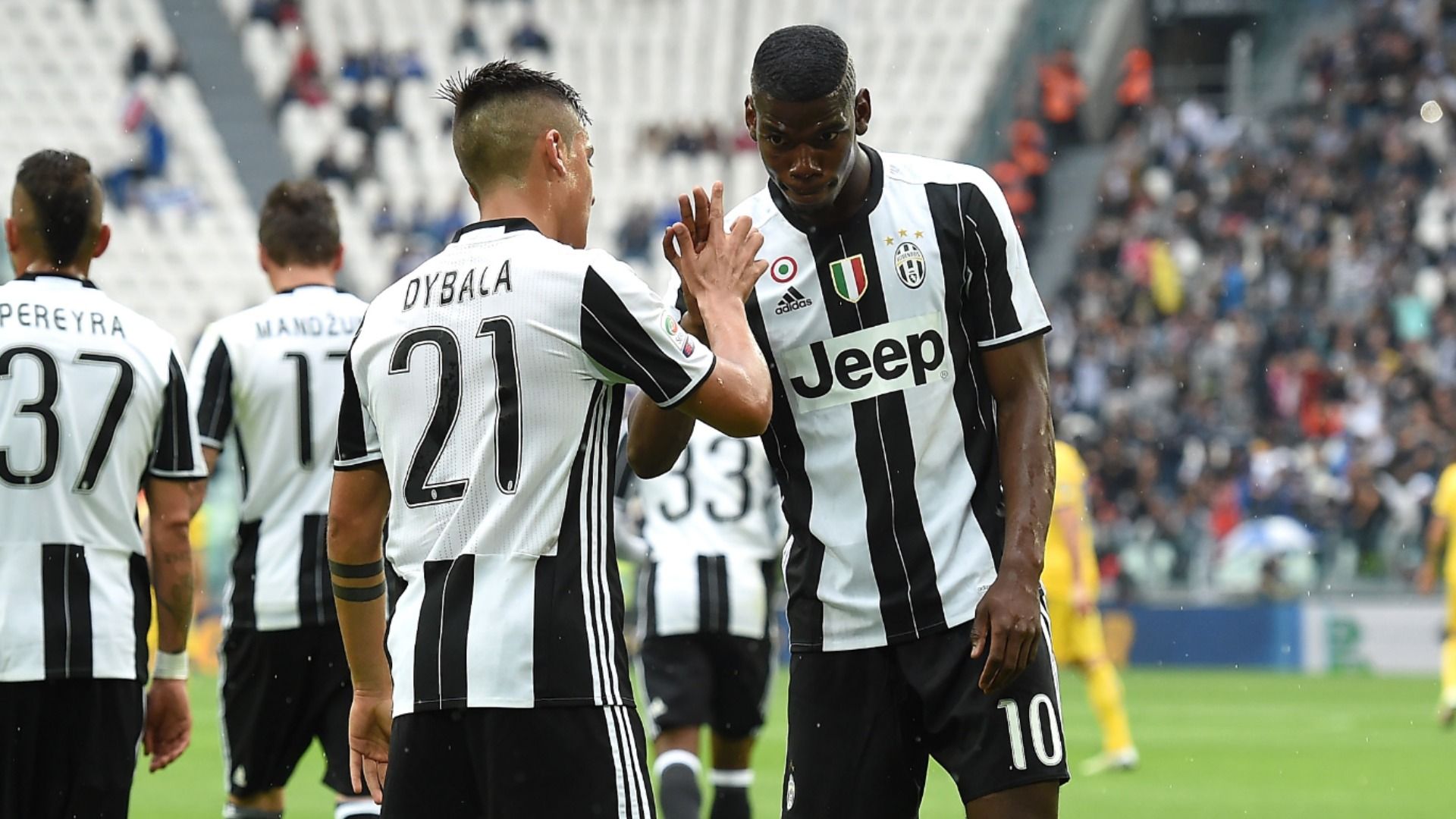 DybalaPogba - cropped