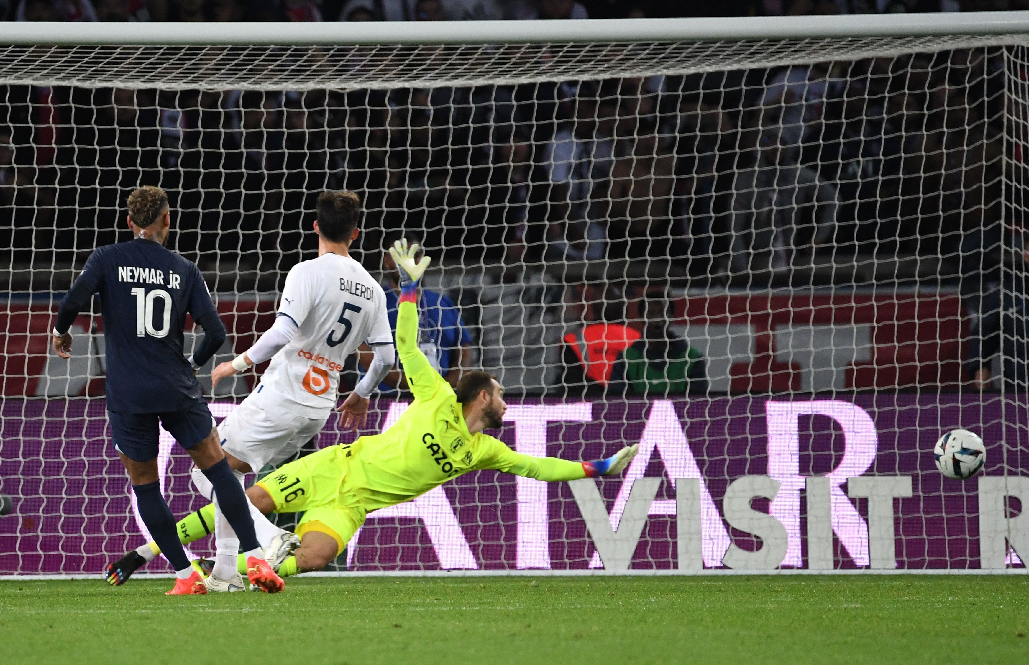 Classique PSG OM Neymar Pau Lopez