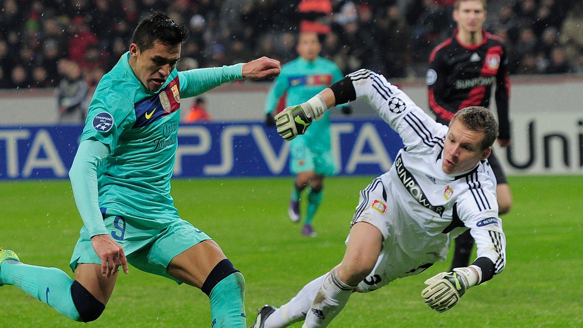 Bernd Leno Leverkusen Barcelona