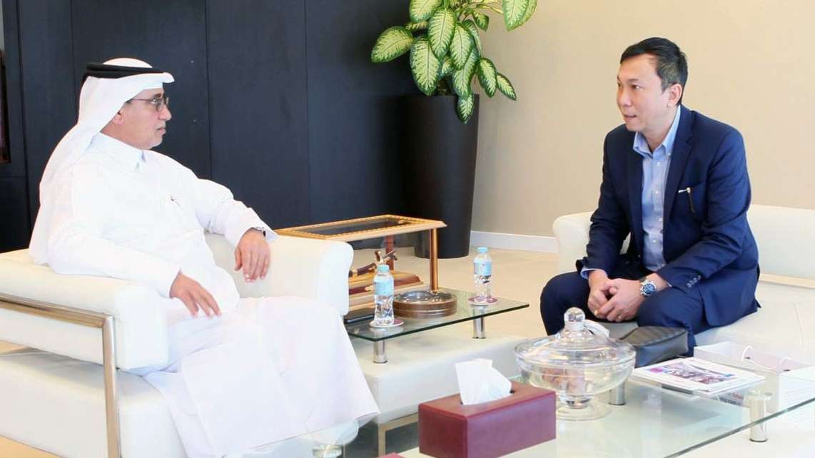 VFF Vice President Tran Quoc Tuan & FIFA Council Member Saoud Al-Mohannadi (Qatar)