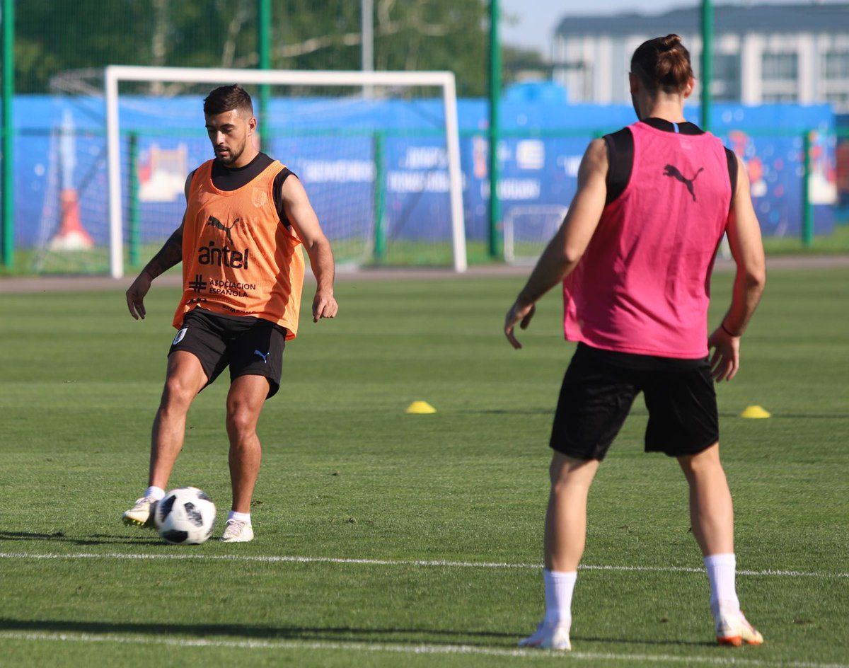 Arrascaeta treino Uruguai 26 06 18