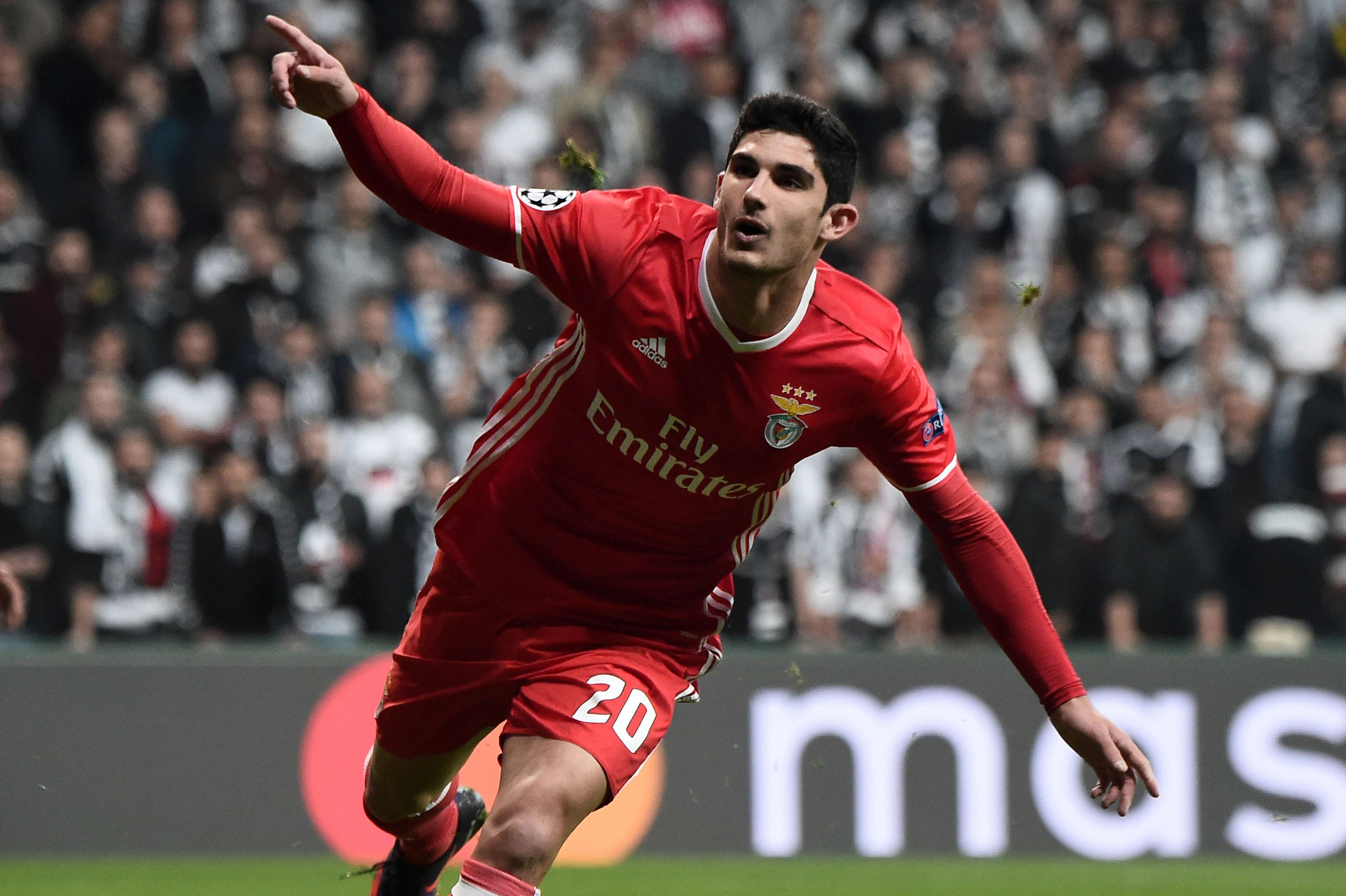 Gonçalo Guedes Besiktas Benfica UCL 11232016