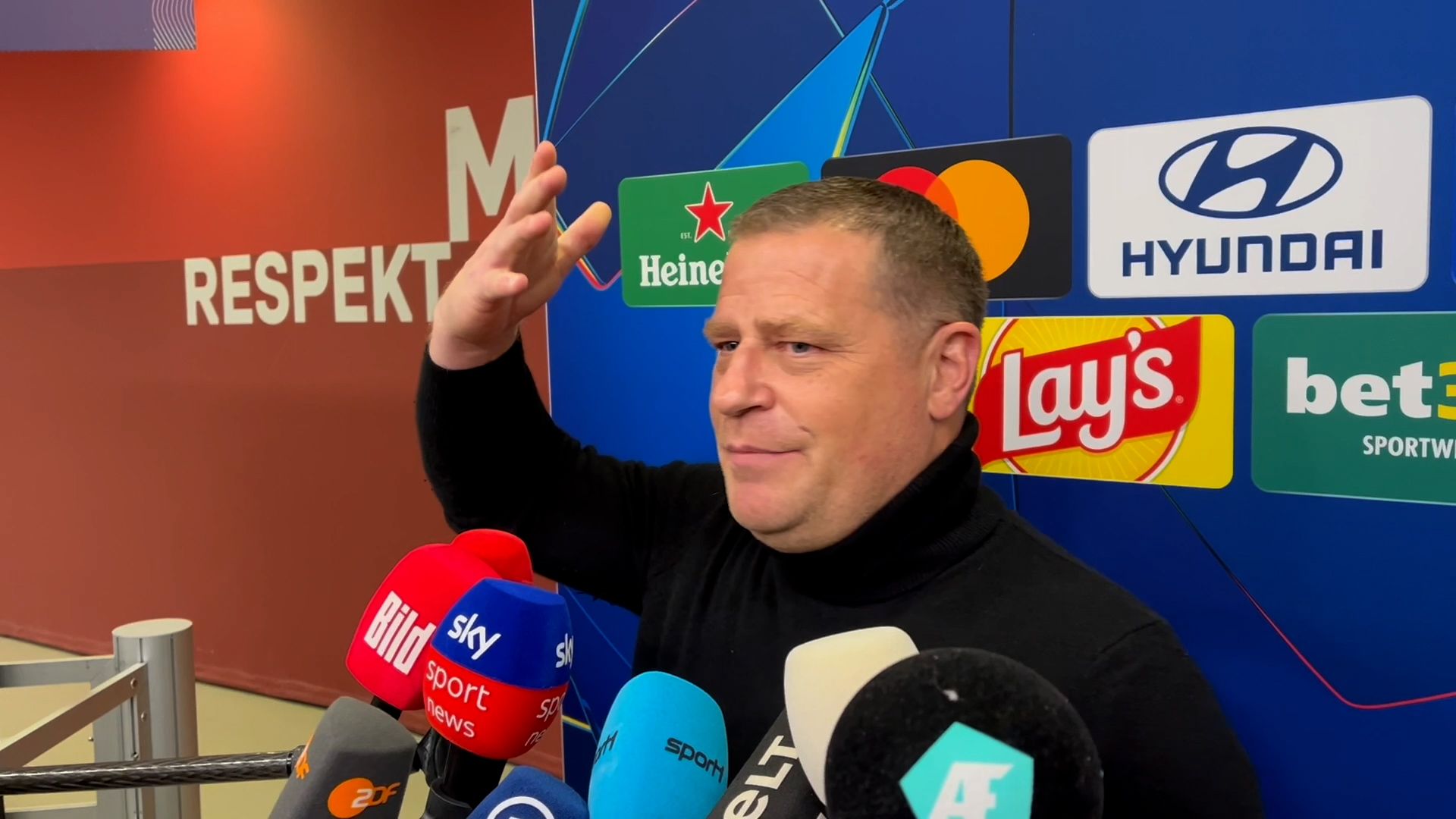 Eberl zur Startelf-Debatte: "Muss mich nicht rechtfertigen!"