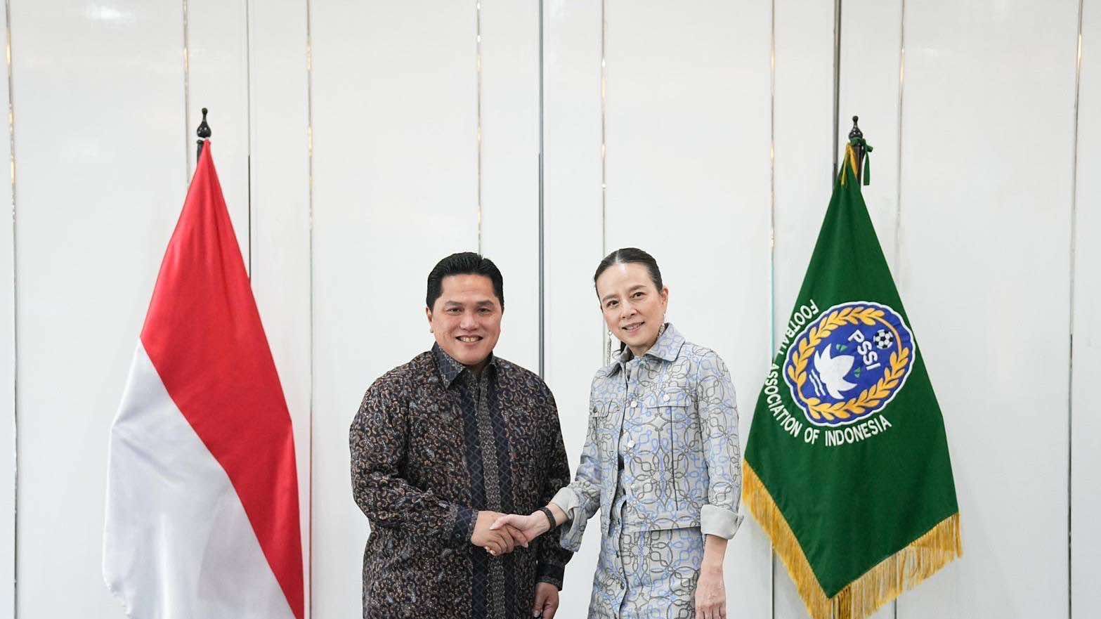 นวลพรรณ ล่ำซำ - เอริค ตอฮิร