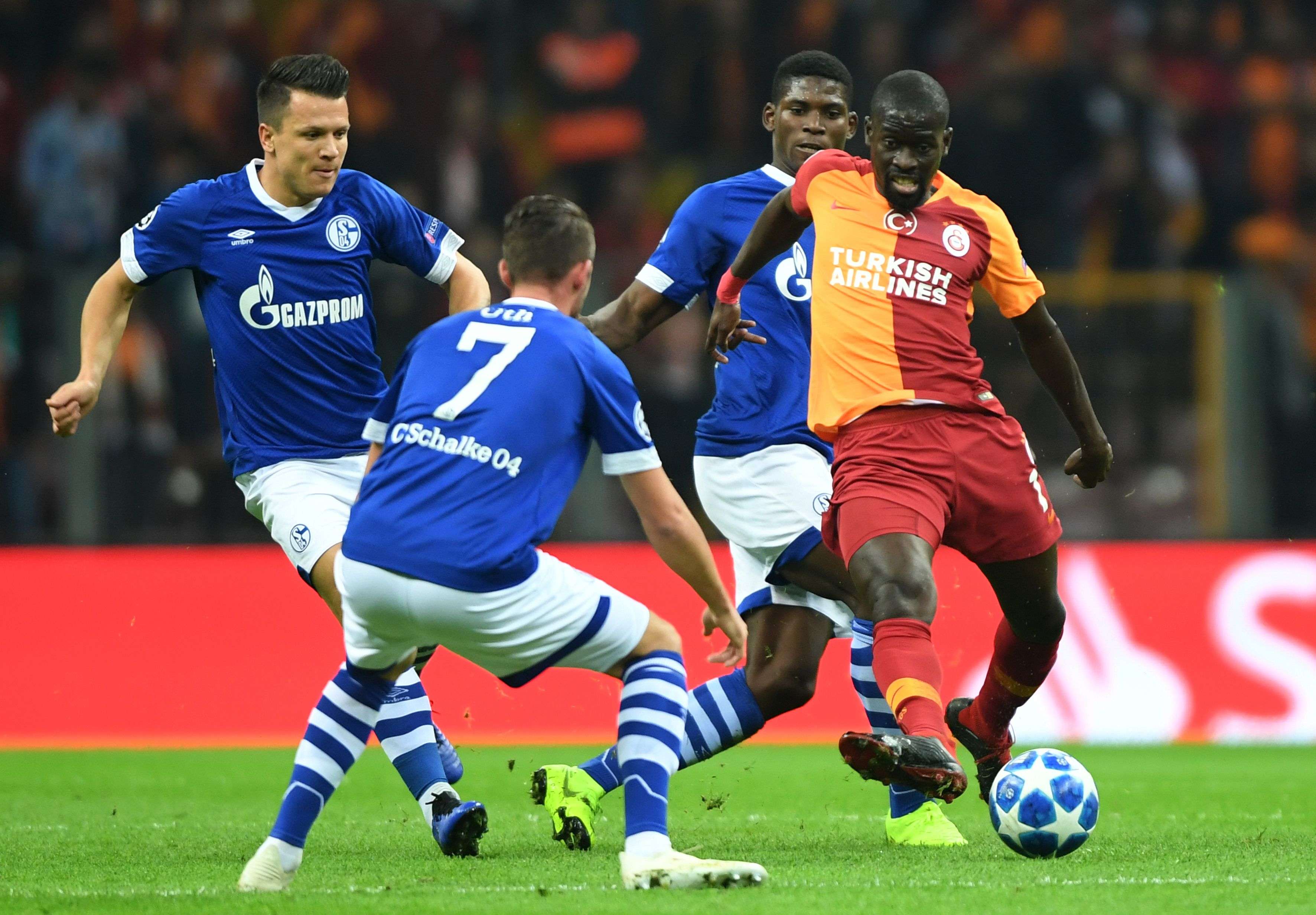 Badou Ndiaye Galatasaray Schalke 04 Champions League 10/24/18