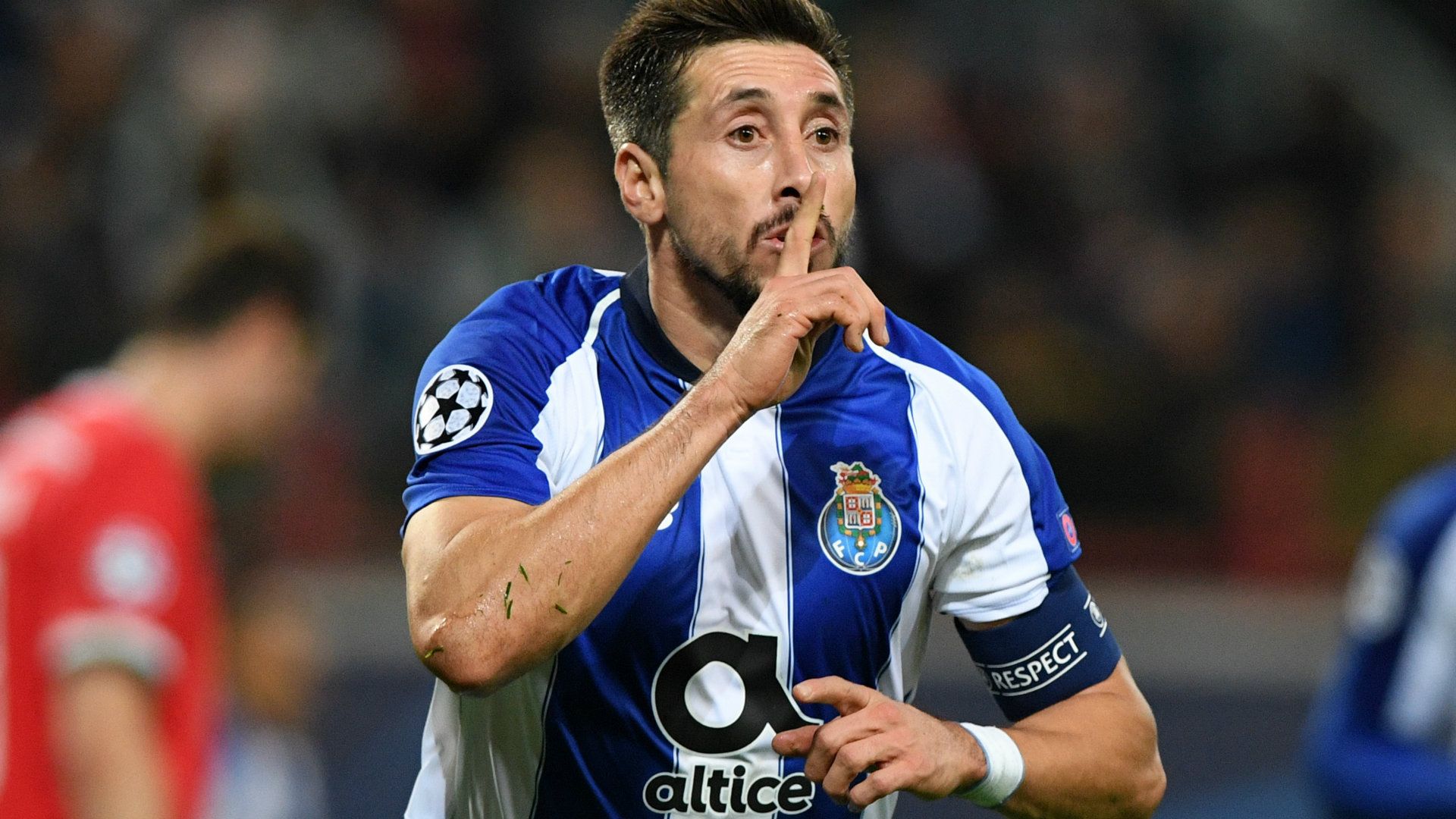 Héctor Herrera Porto 241018