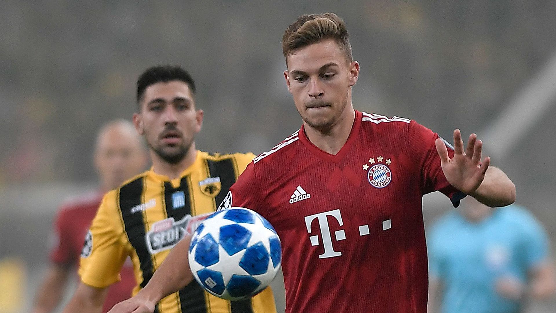Joshua Kimmich AEK Bayern