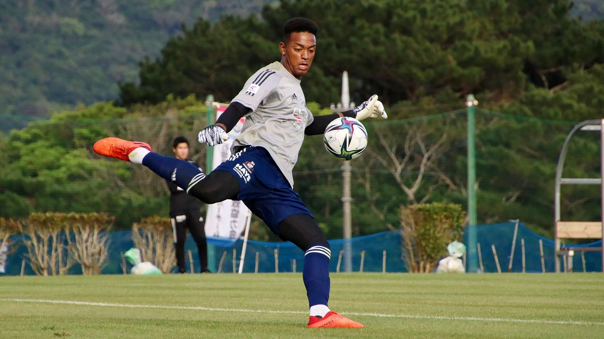 20210222_Marinos_Obi