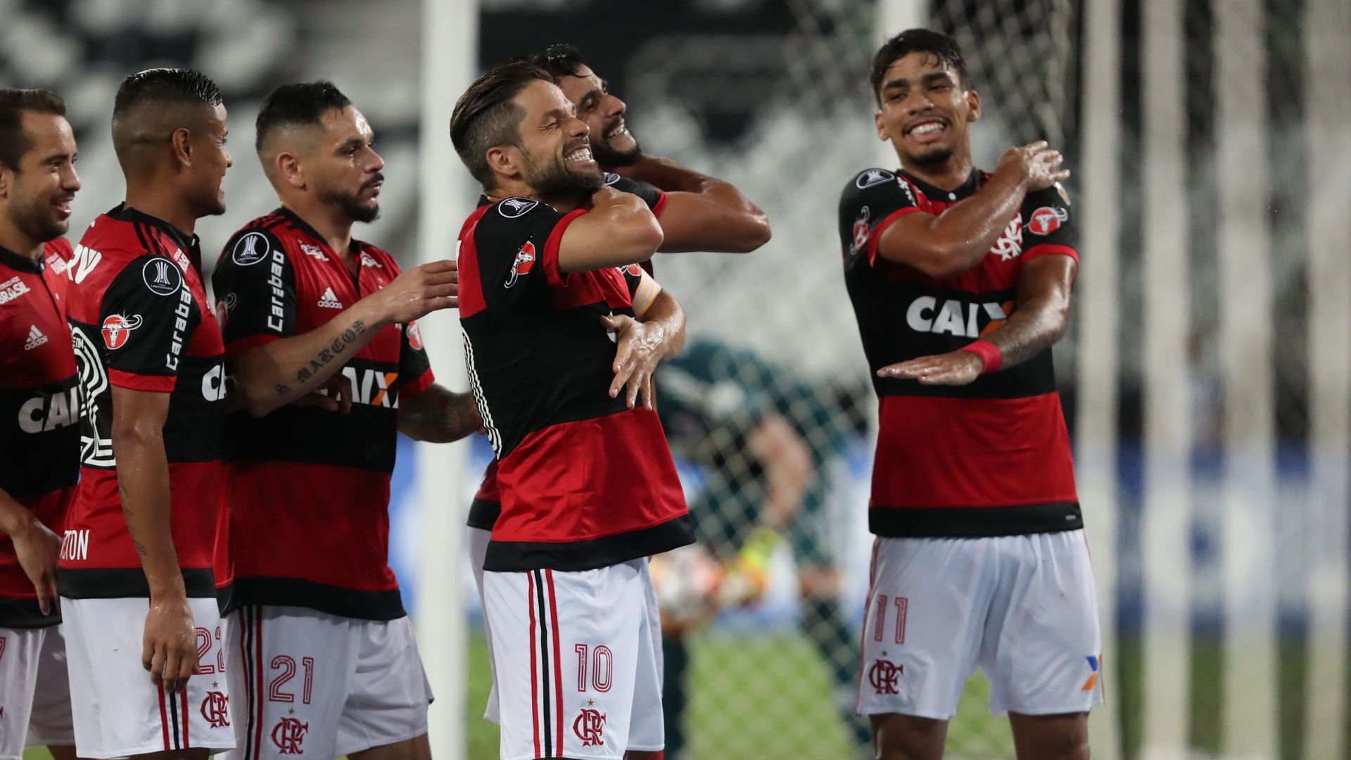 Henrique Dourado Diego Flamengo River Plate 28022018 Copa Libertadores