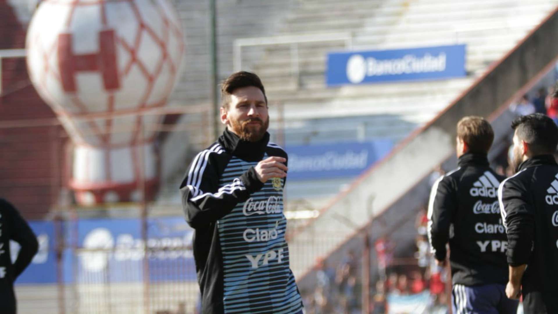 Messi Entrenamiento Argentina Huracan