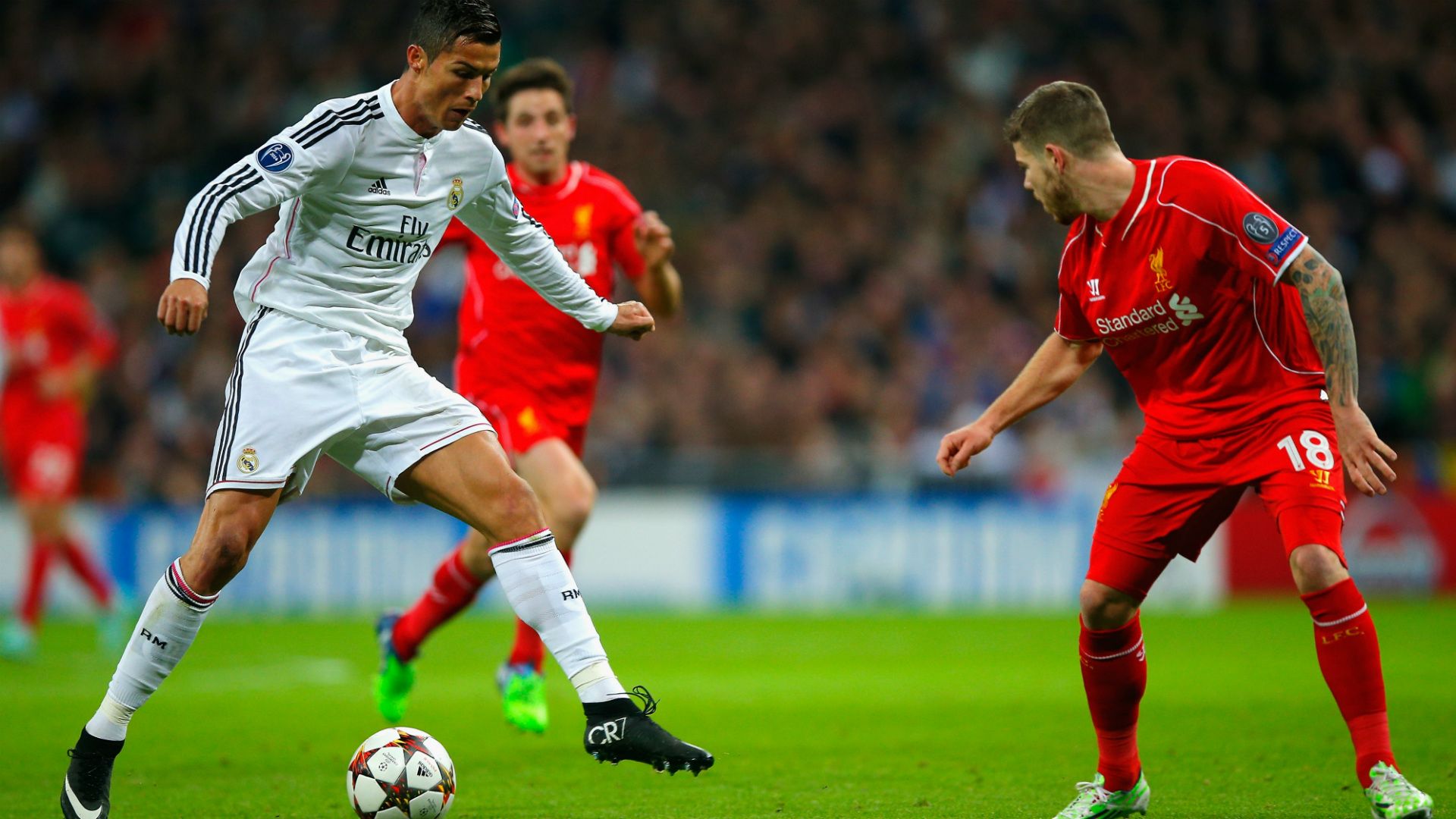 Cristiano Ronaldo Alberto Moreno Real Madrid Liverpool UEFA Champions League 11042014