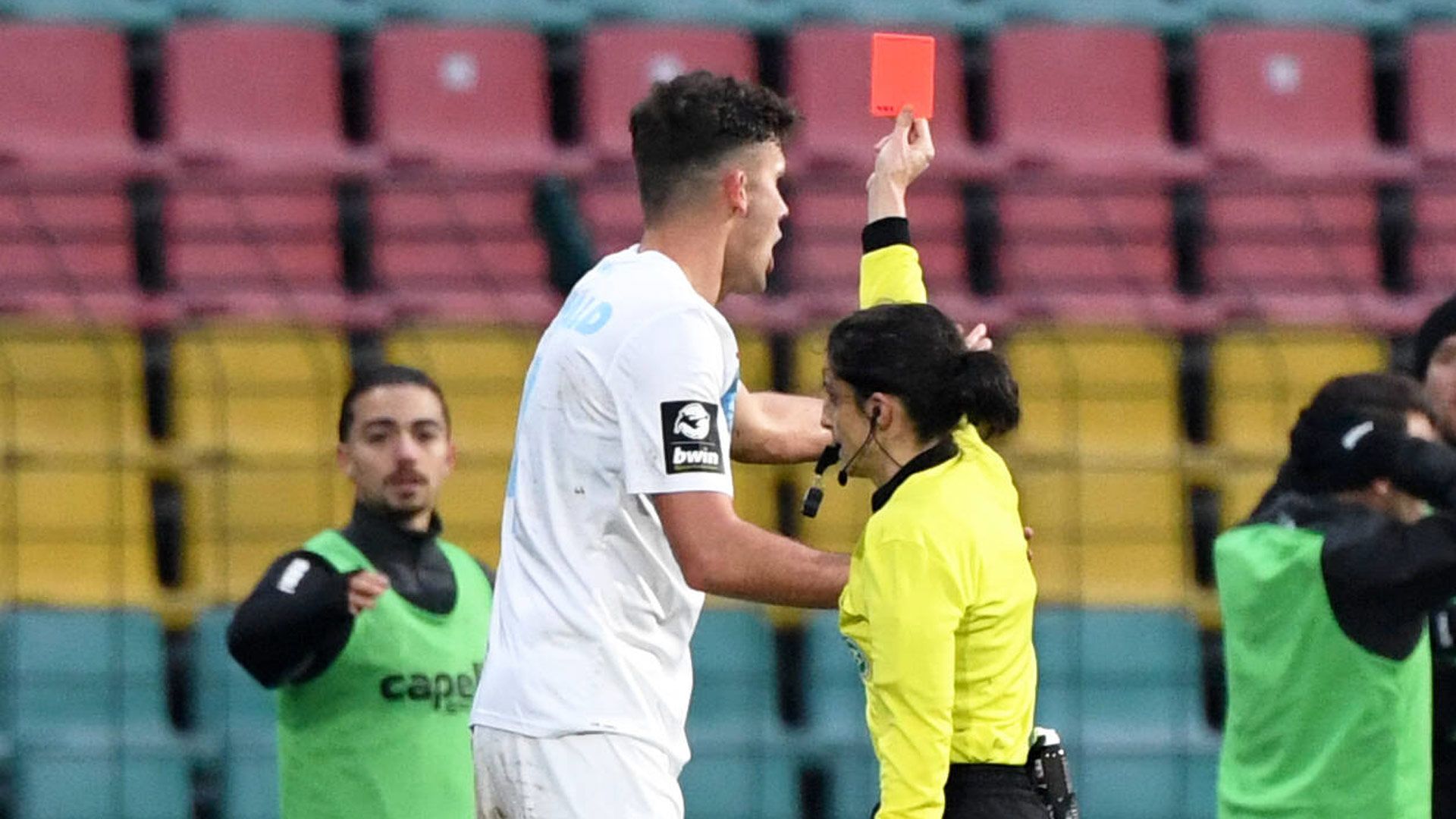 GER ONLY Riem Hussein