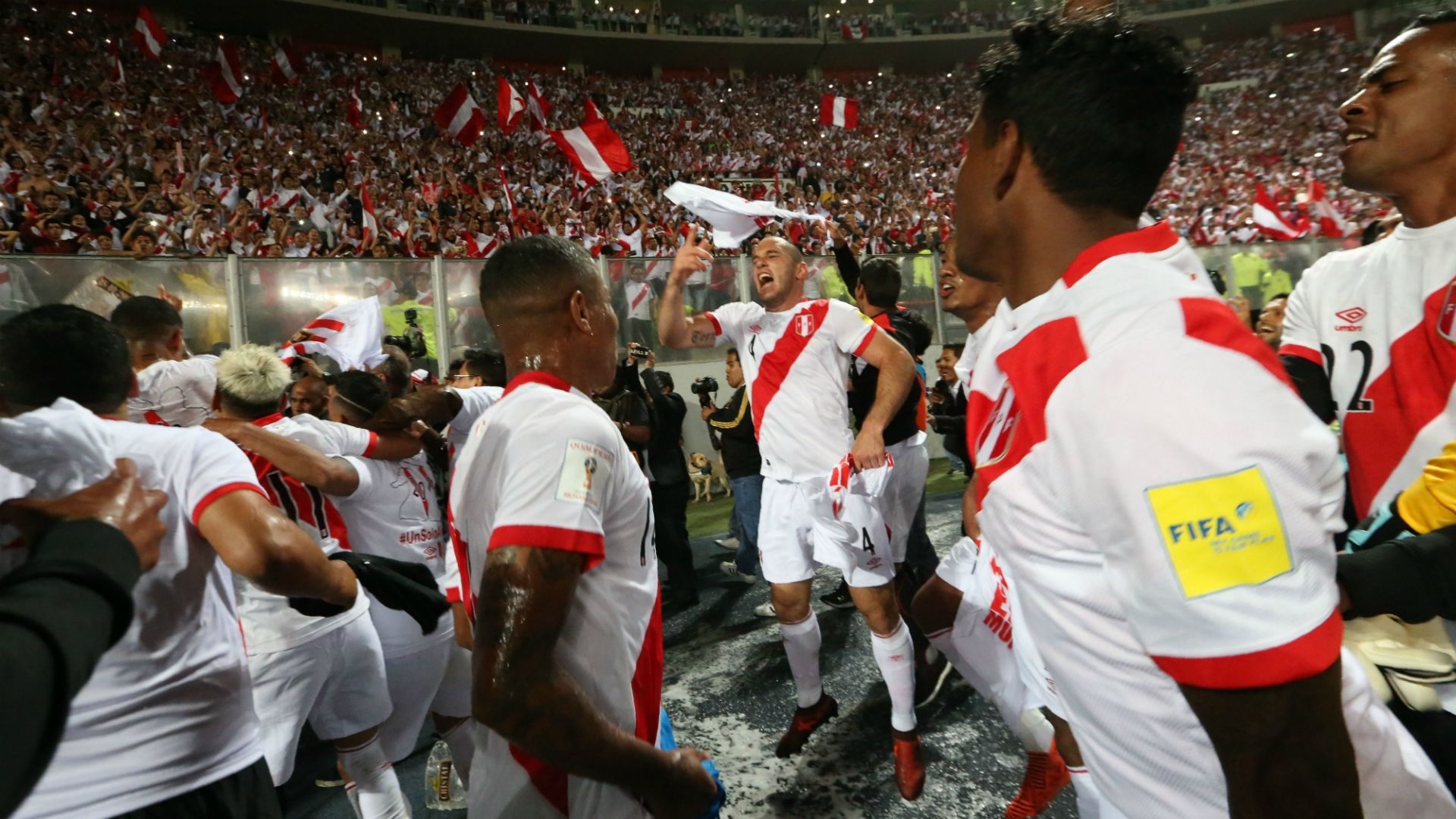 Festejo Perú al Mundial