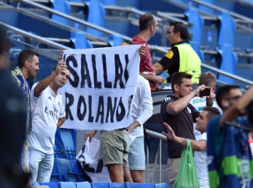 Rolando Sallai striscione