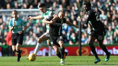 Tom Rogic Dylan McGeouch Celtic Hibs