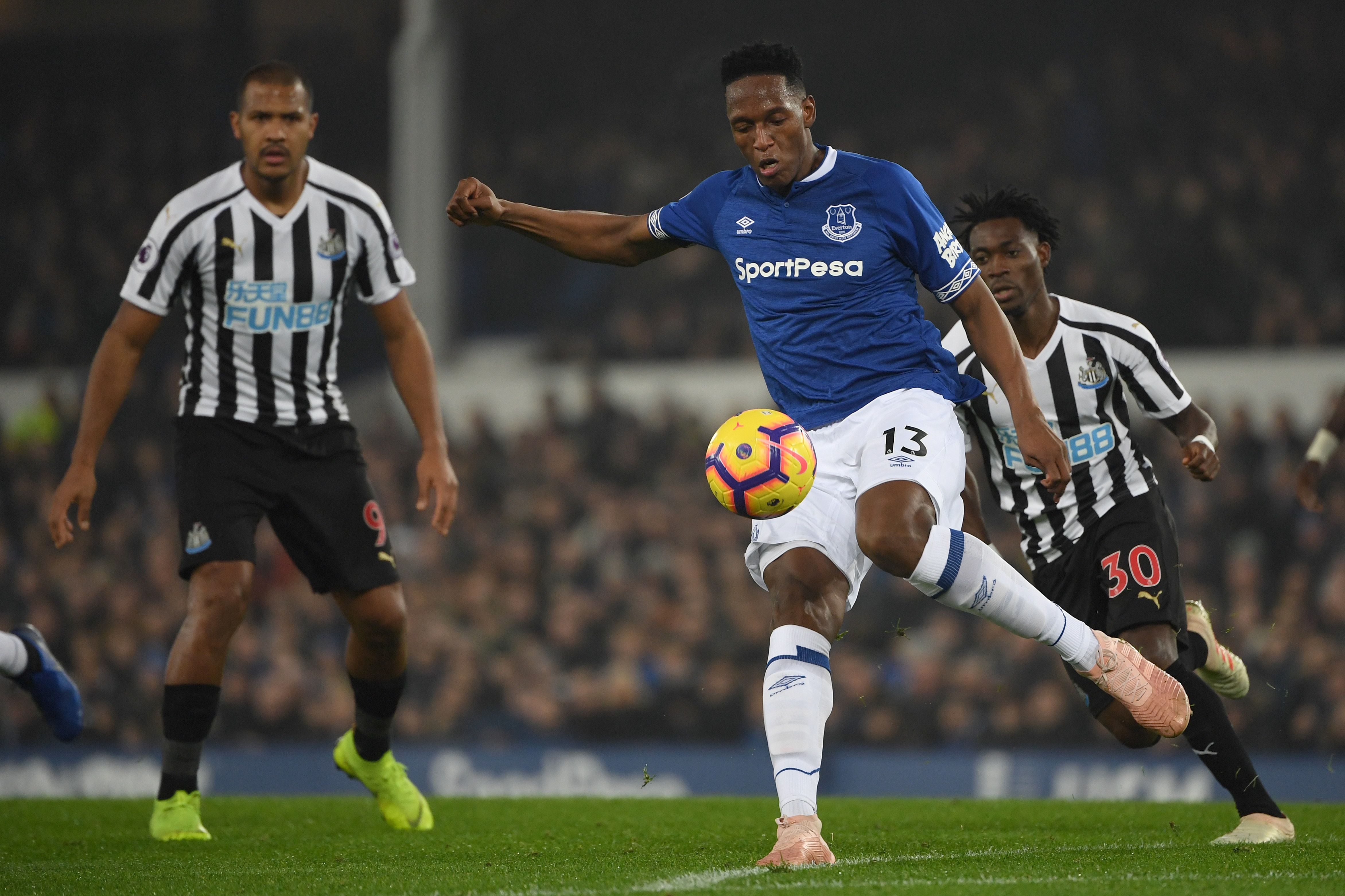 Yerry Mina Everton - Newcastle 05122018