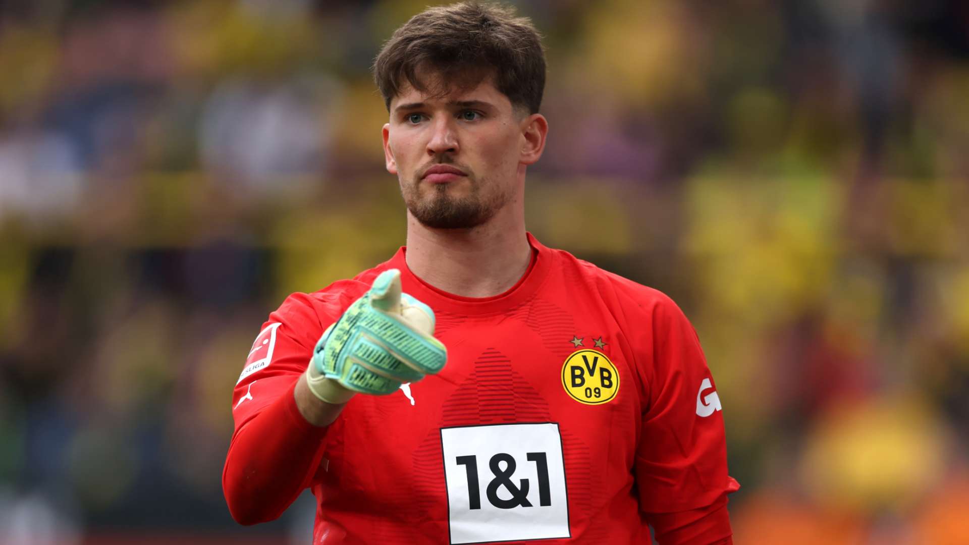 Gregor Kobel Borussia Dortmund 2022-23