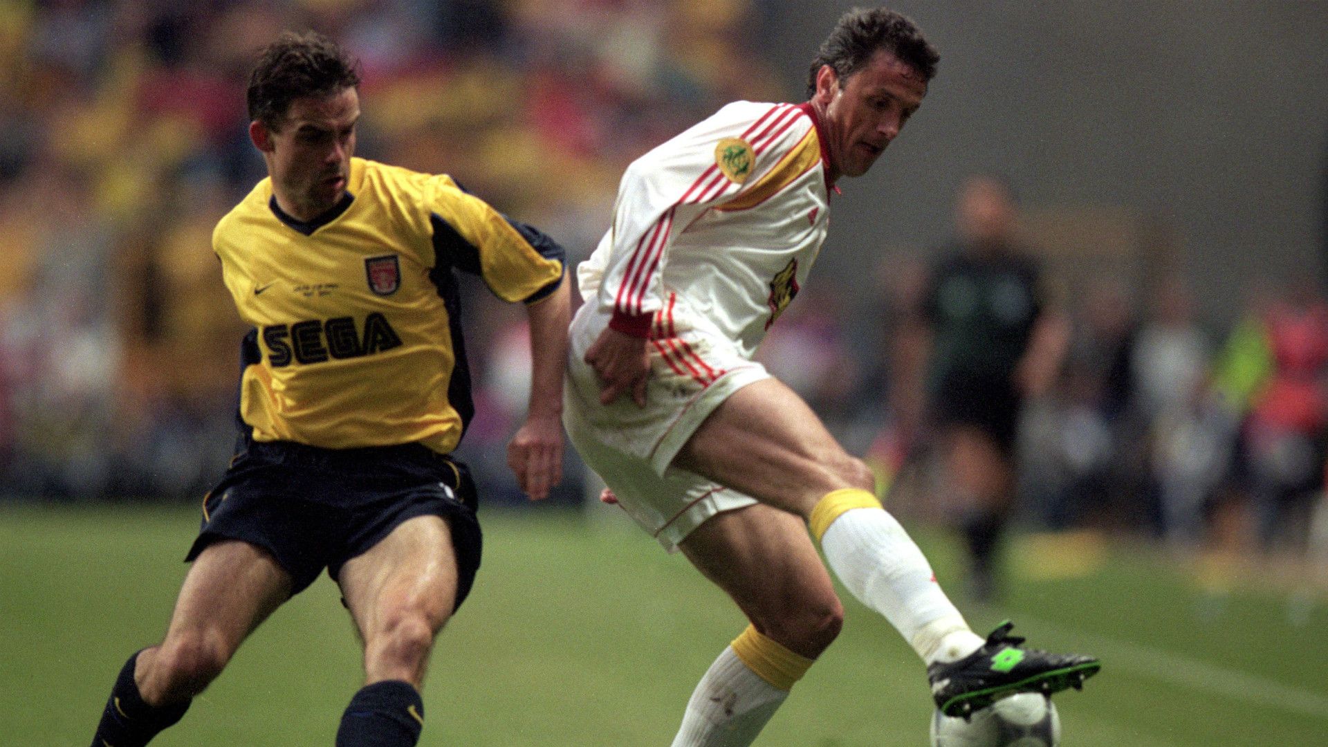 Gehorghe Popescu Galatasaray 2000