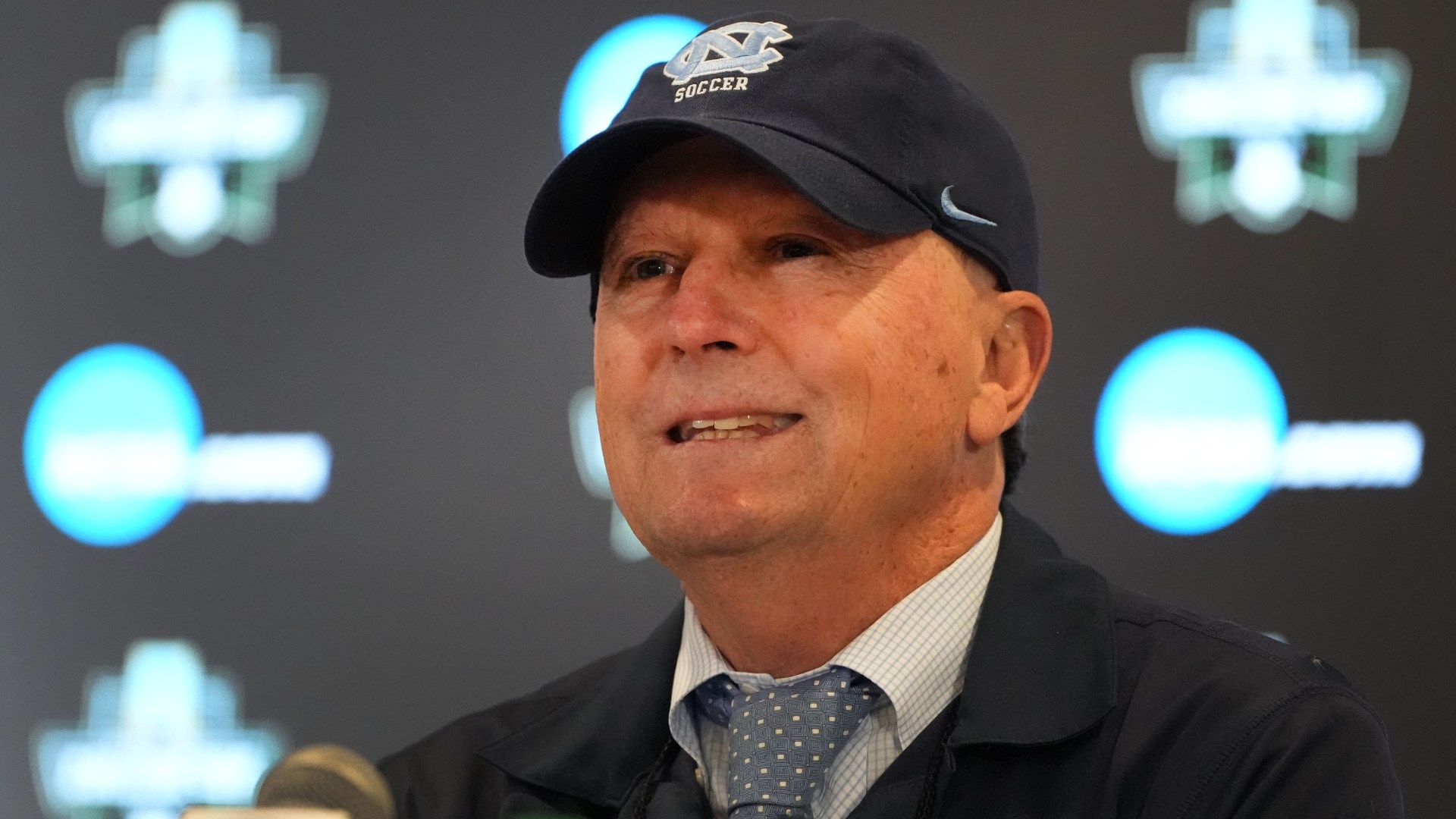 Anson Dorrance UNC Womens soccer