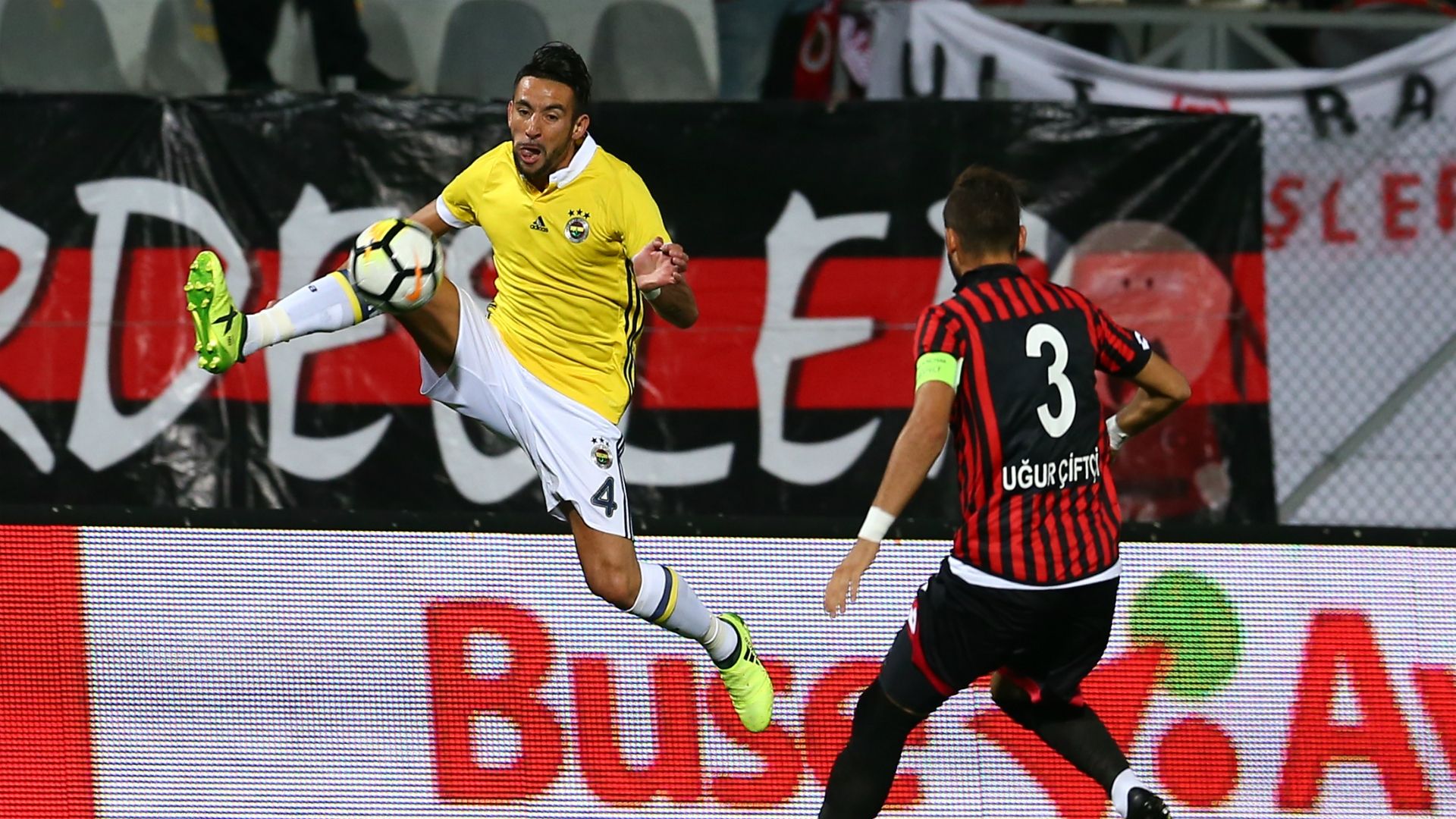 Mauricio Isla Genclerbirligi Fenerbahce
