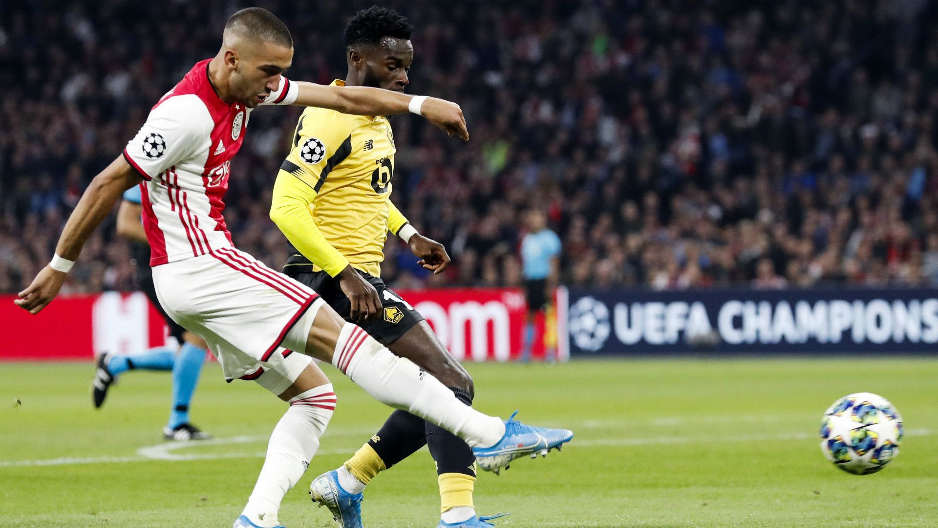 HAKIM ZIYECH AJAX UEFA CHAMPIONS LEAGUE 17092019