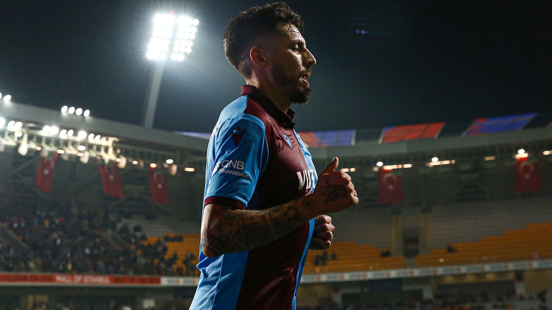 Jose Sosa Basaksehir Trabzonspor 10282019
