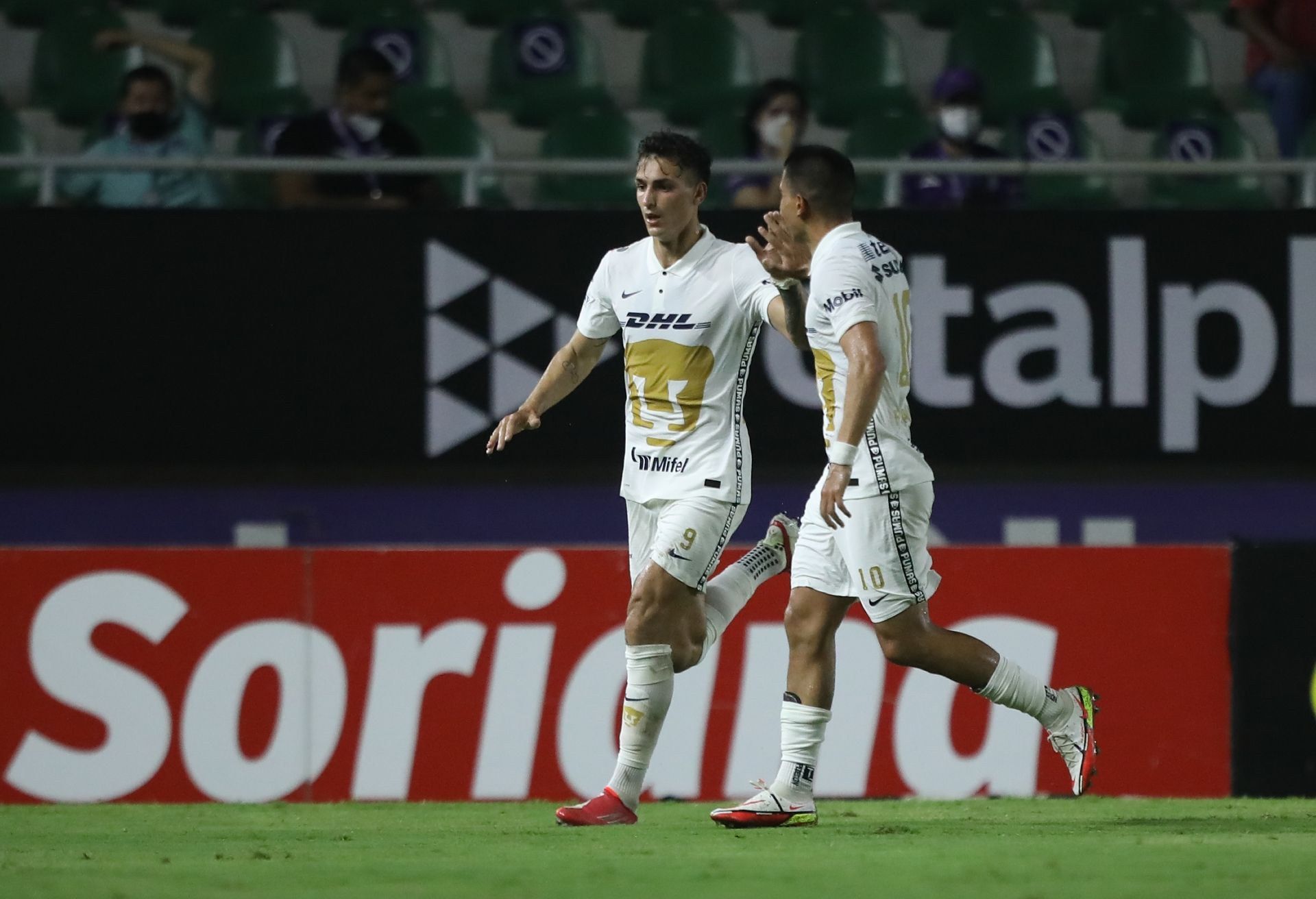 Juan Ignacio Dinenno Favio Álvarez Pumas Apertura 2021