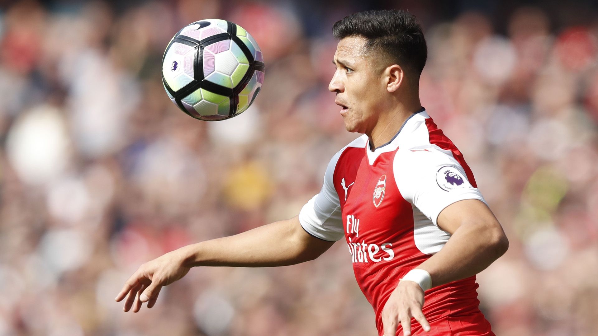 alexis sanchez arsenal premier league 050717