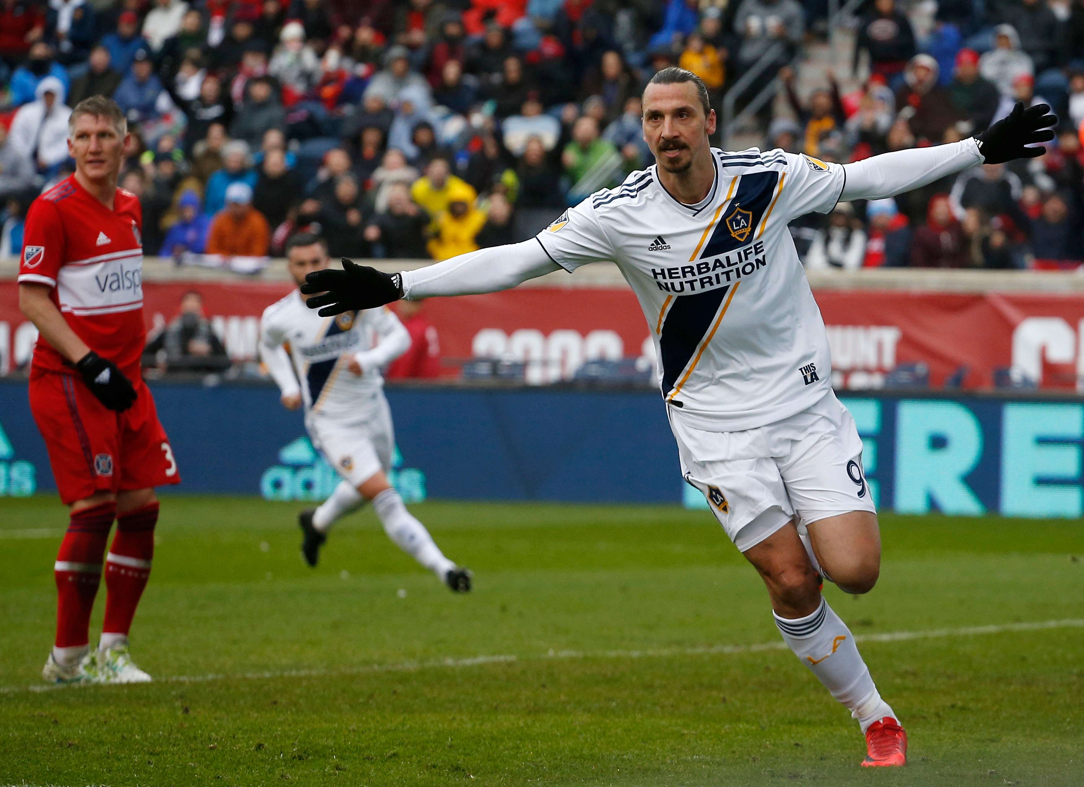 Zlatan Ibrahimovic Bastian Schweinsteiger Chicago Fire LA Galaxy MLS