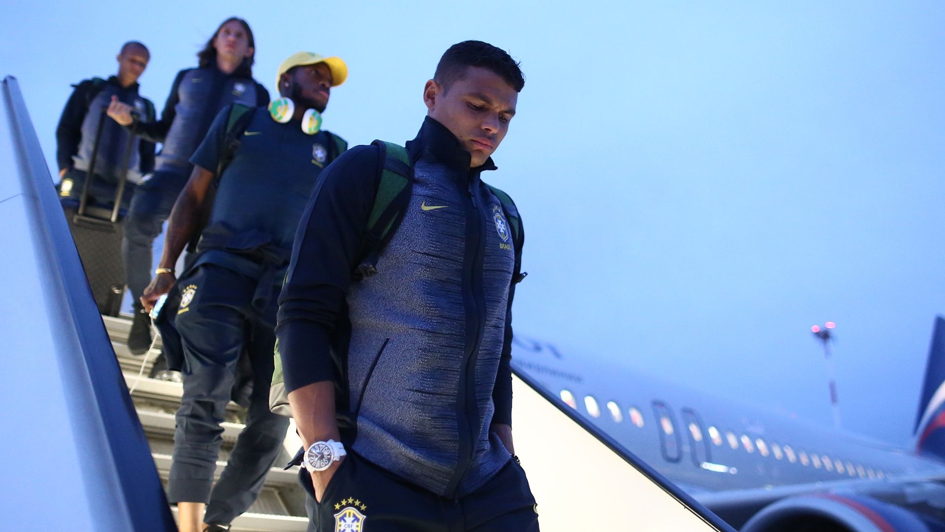 Thiago Silva Brasil chegada Sao Petersburgo World Cup 20062018