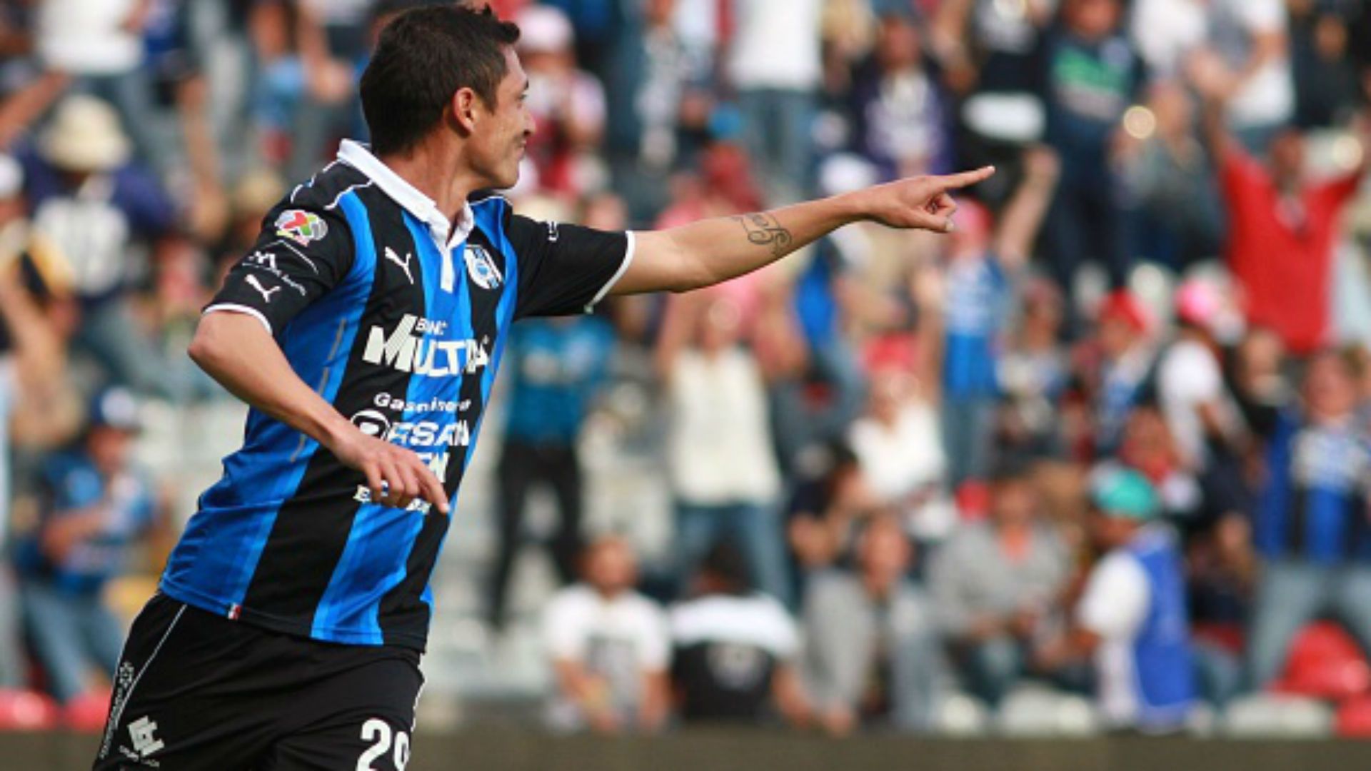 Neri Cardozo Liga MX Mexico C2017 Queretaro