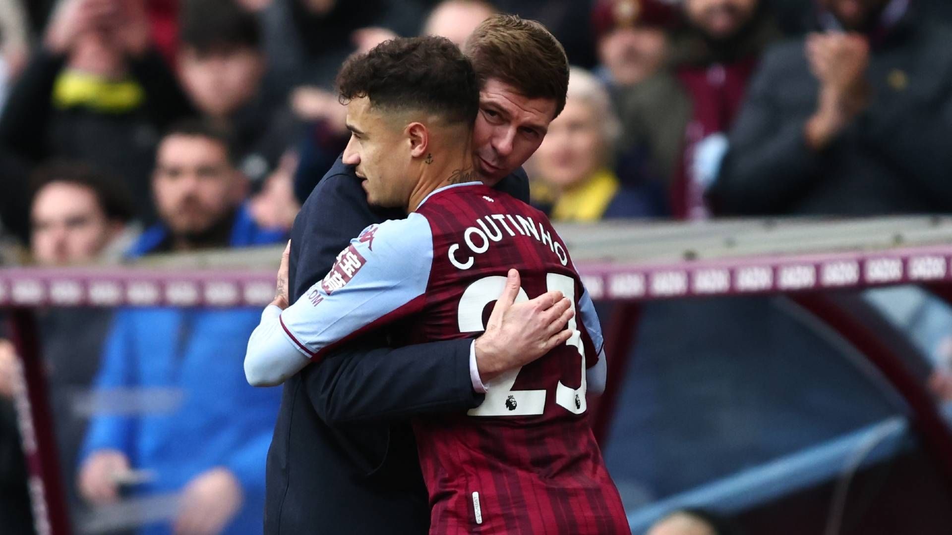 Philippe Coutinho Steven Gerrard Aston Villa