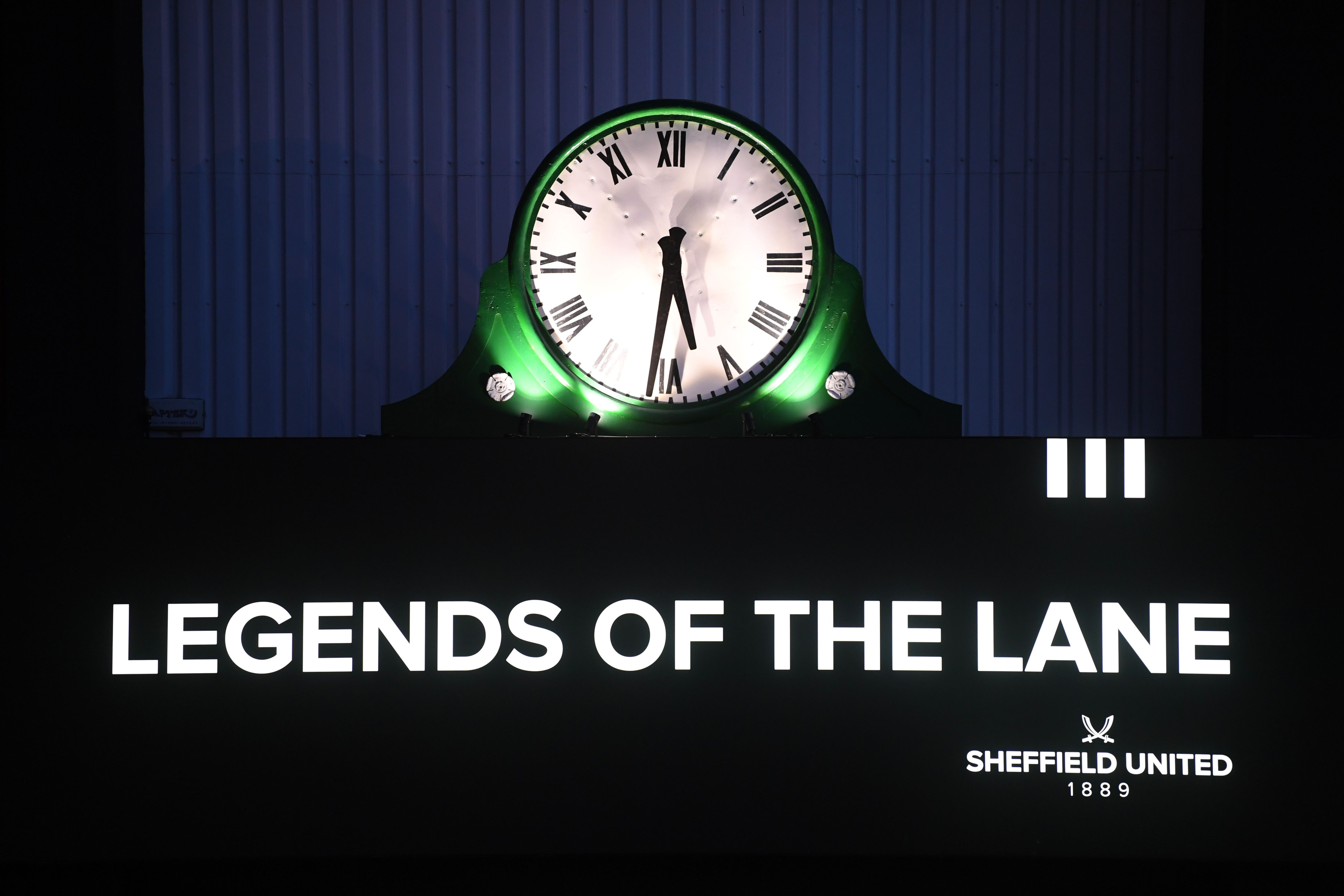 Reloj estadio fútbol