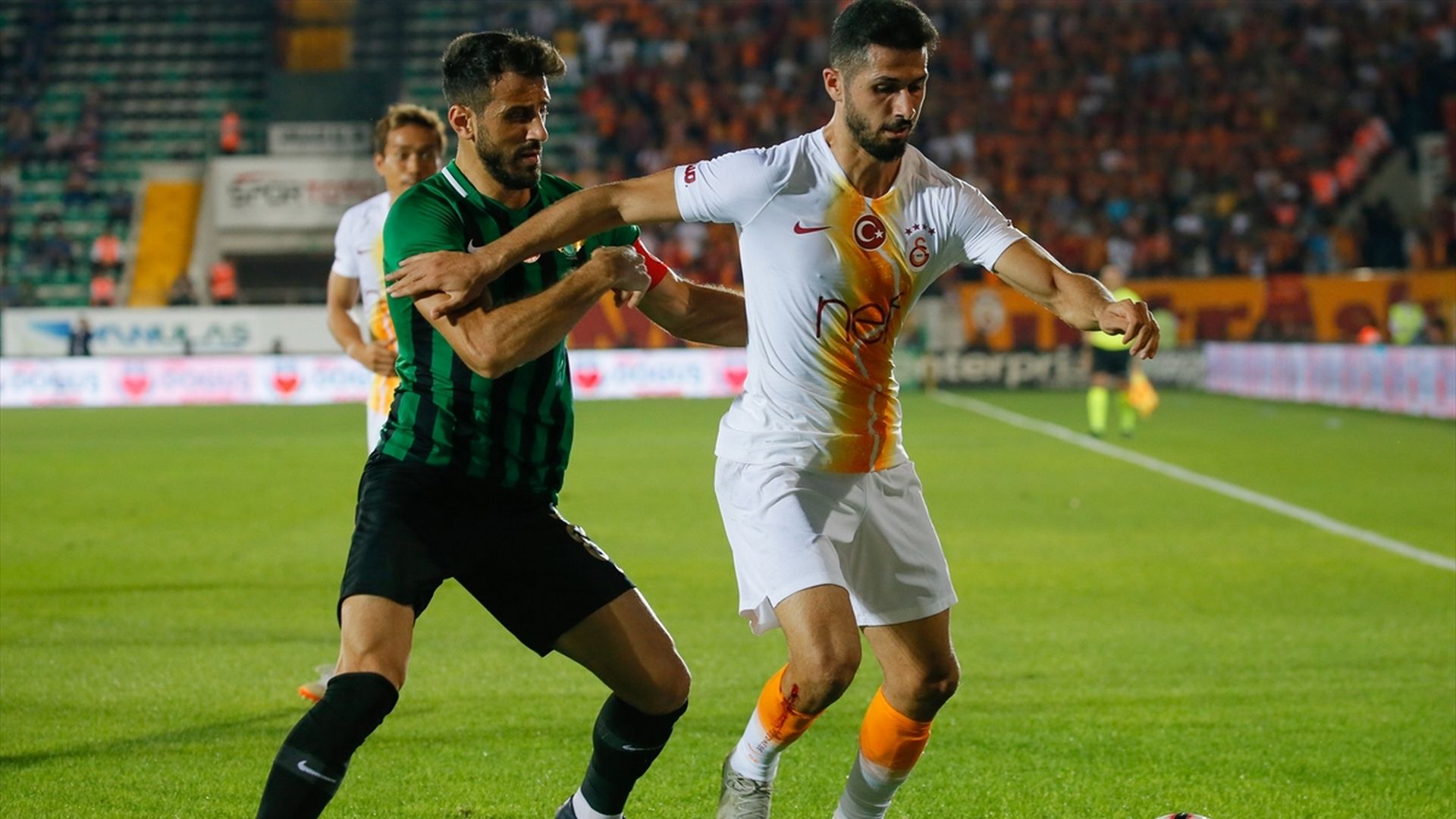 Caner Osmanpasa Emre Akbaba Akhisarspor Galatasaray 2392018