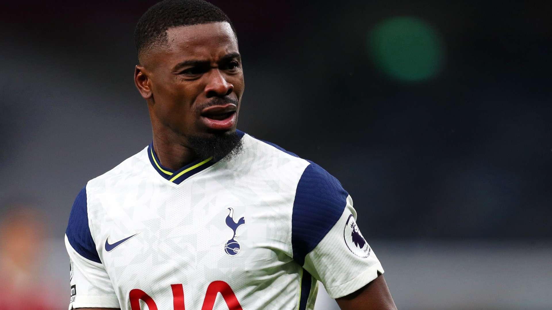 villarreal-arsenal-serge-aurier-202110070830