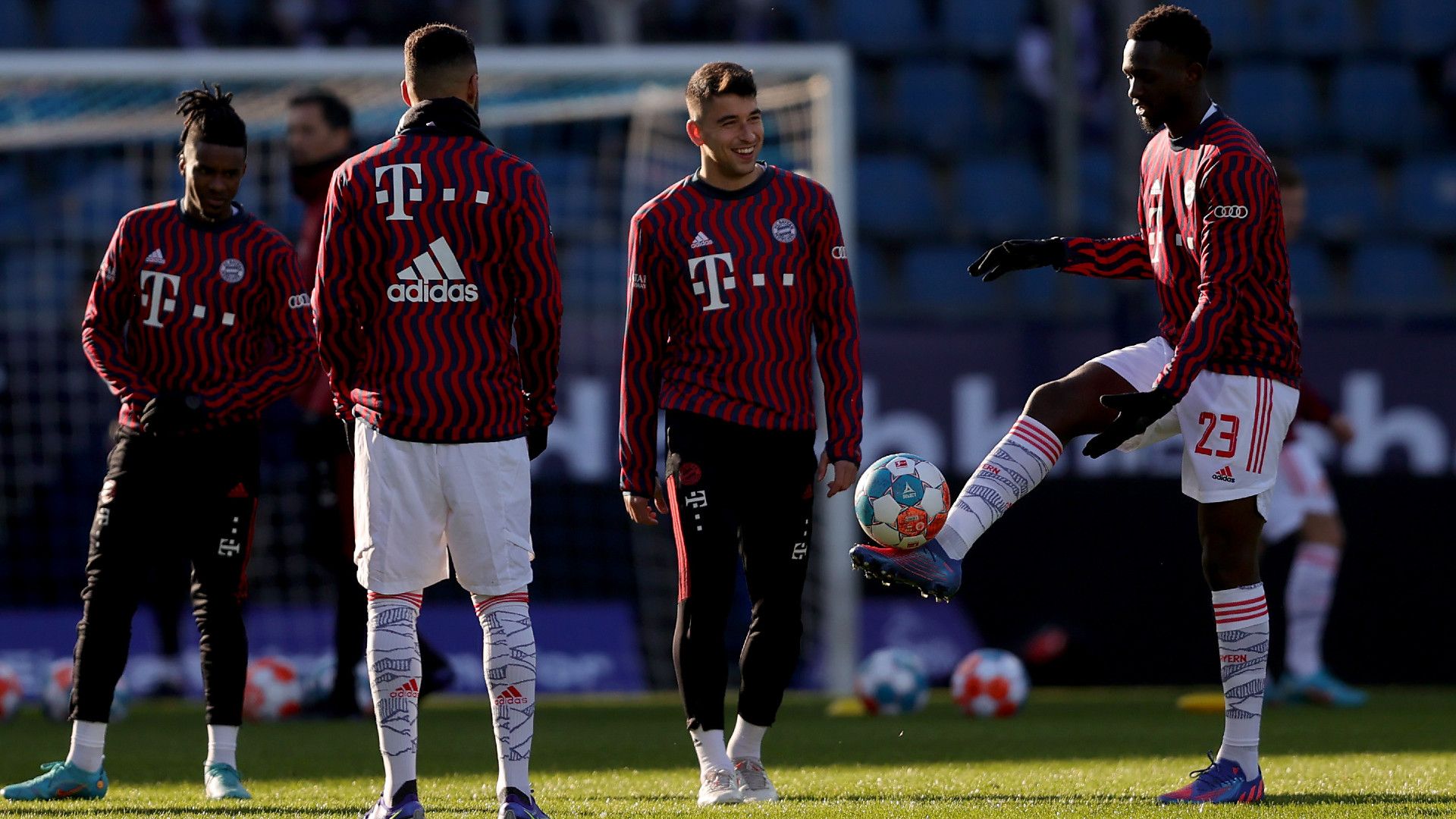 BAYERN MÜNCHEN PLAYERS 12022022