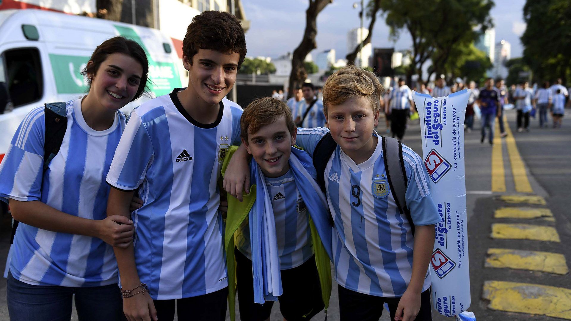 Fans Argentina Chile Monumental Eliminatorias 23032017