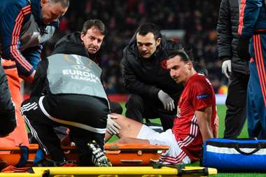 Ibrahimovic injury Anderlecht