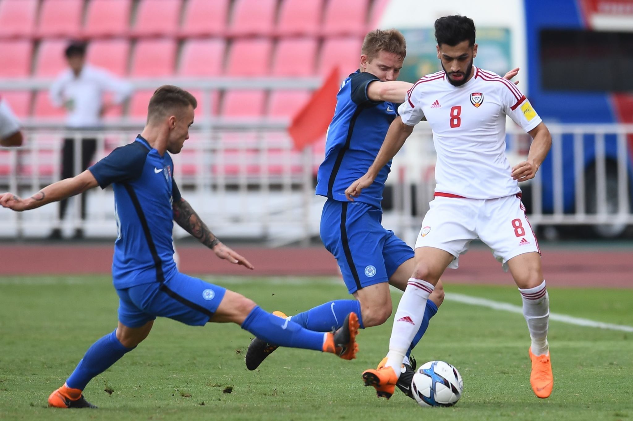 الإمارات - سلوفاكيا