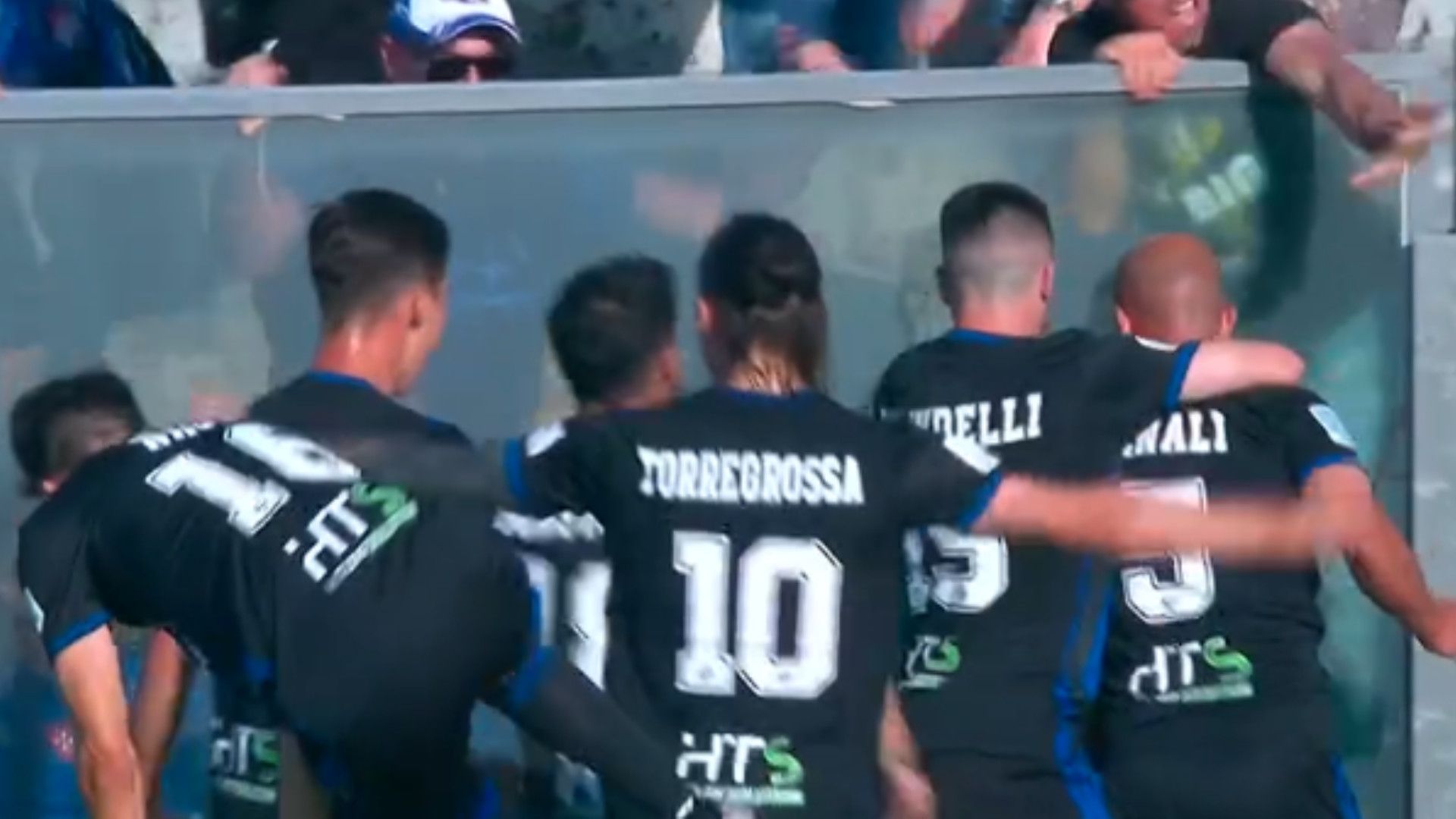 Benali celebrate Pisa Benevento