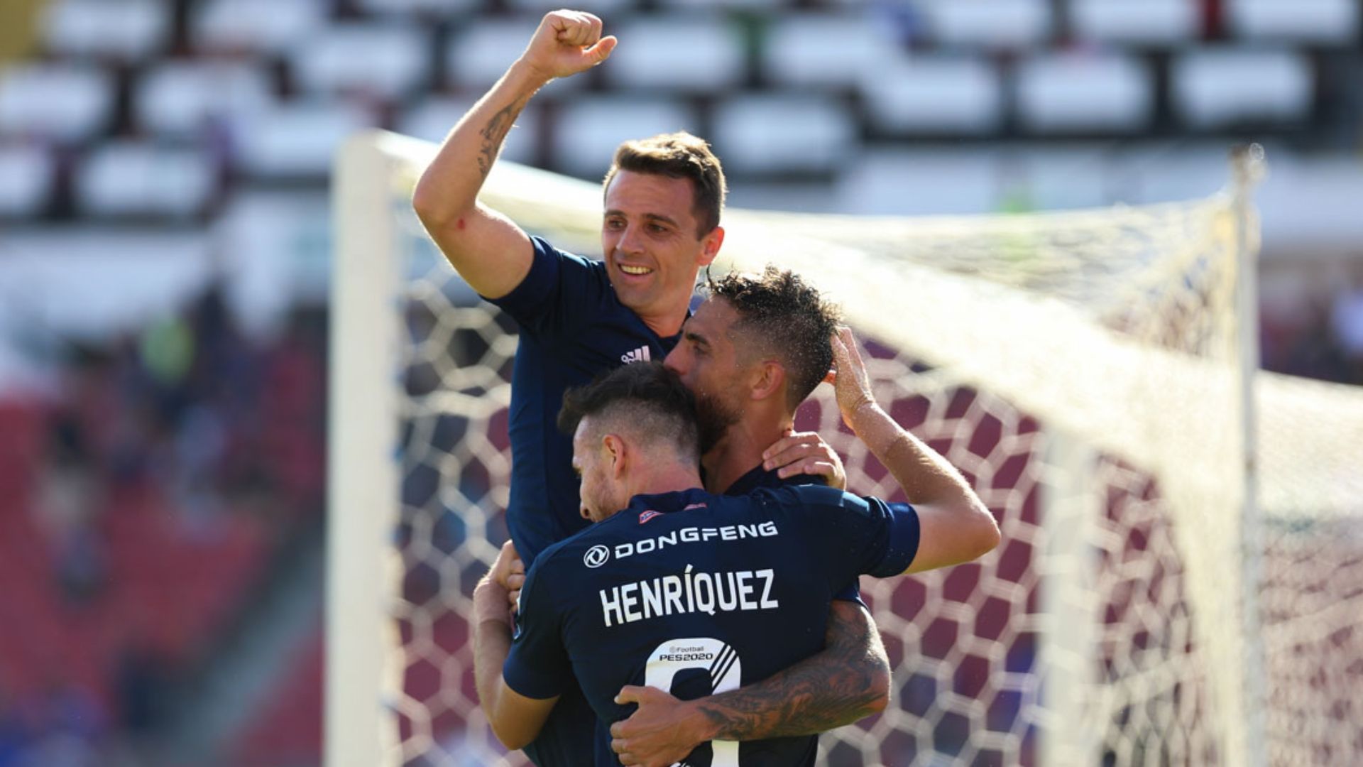 Walter Montillo - Joaquín Larrivey