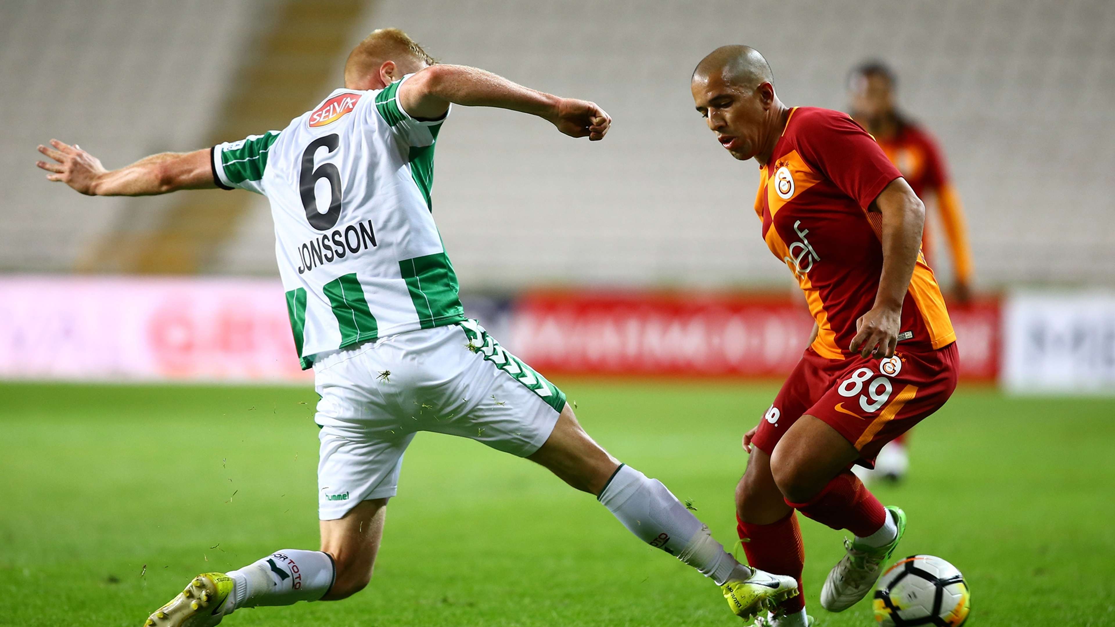 Sofiane Feghouli Jonsson Konyaspor Galatasaray 10142017