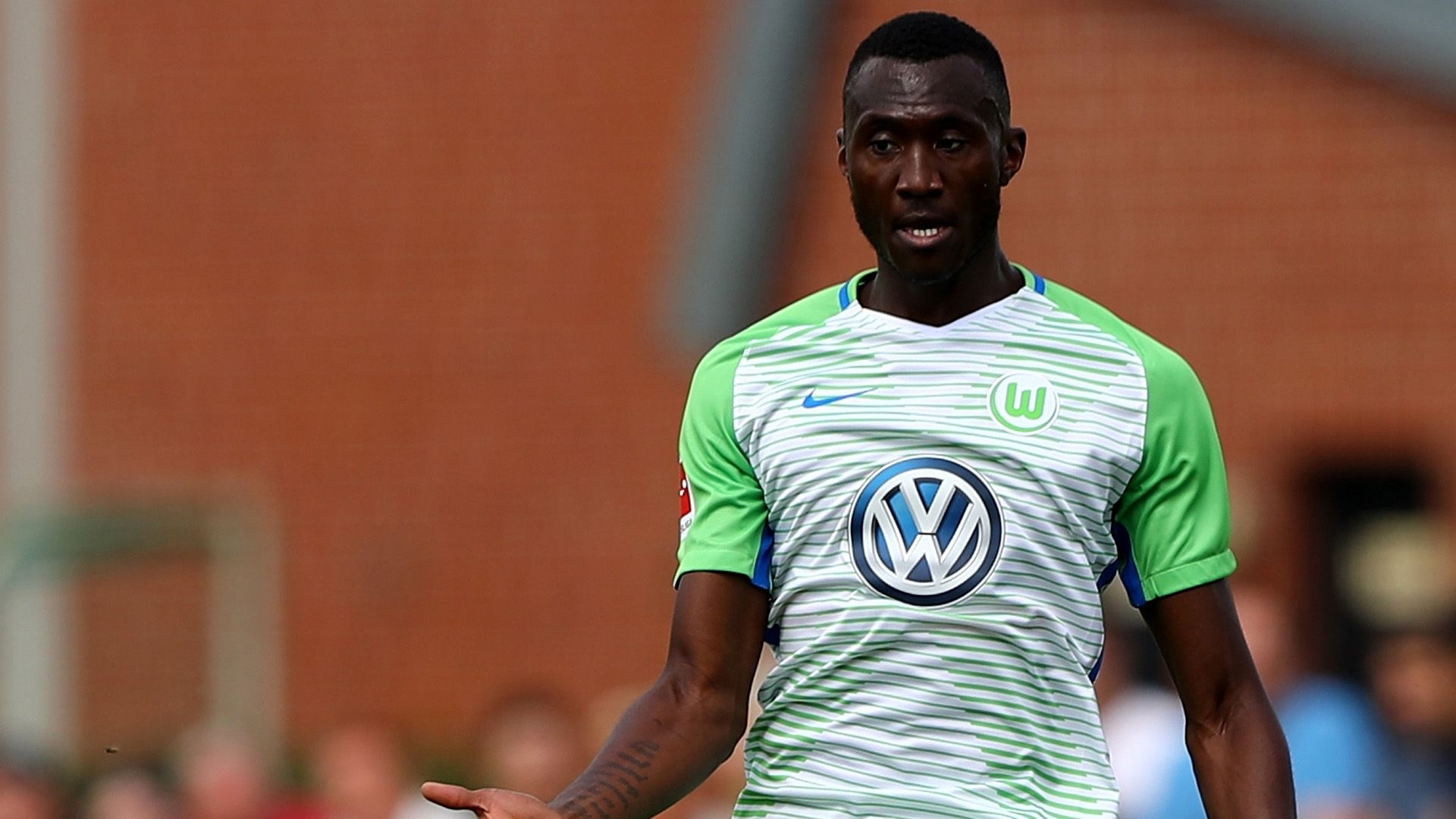 josuha guilavogui vfl wolfsburg bundesliga 070817