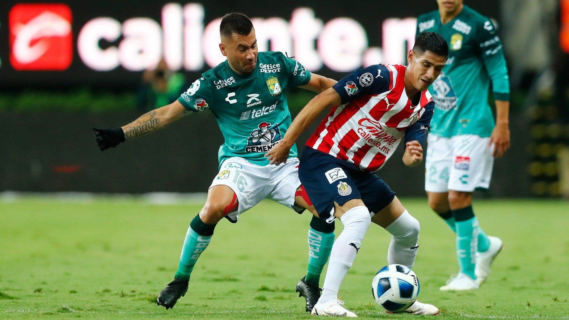 Uriel Antuna Chivas vs León Apertura 2021