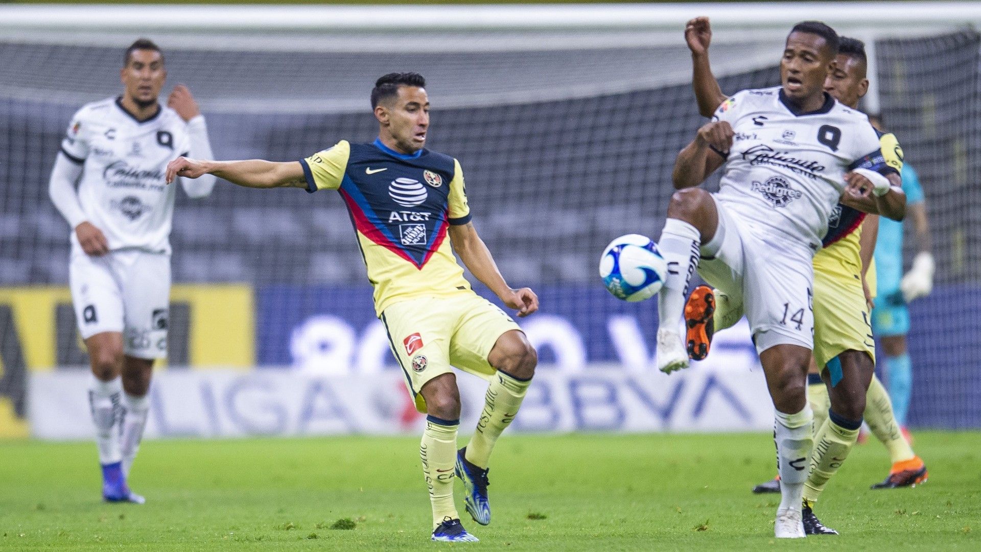 Luis Fuentes Antonio Valencia América vs Querétaro Guardianes 2021