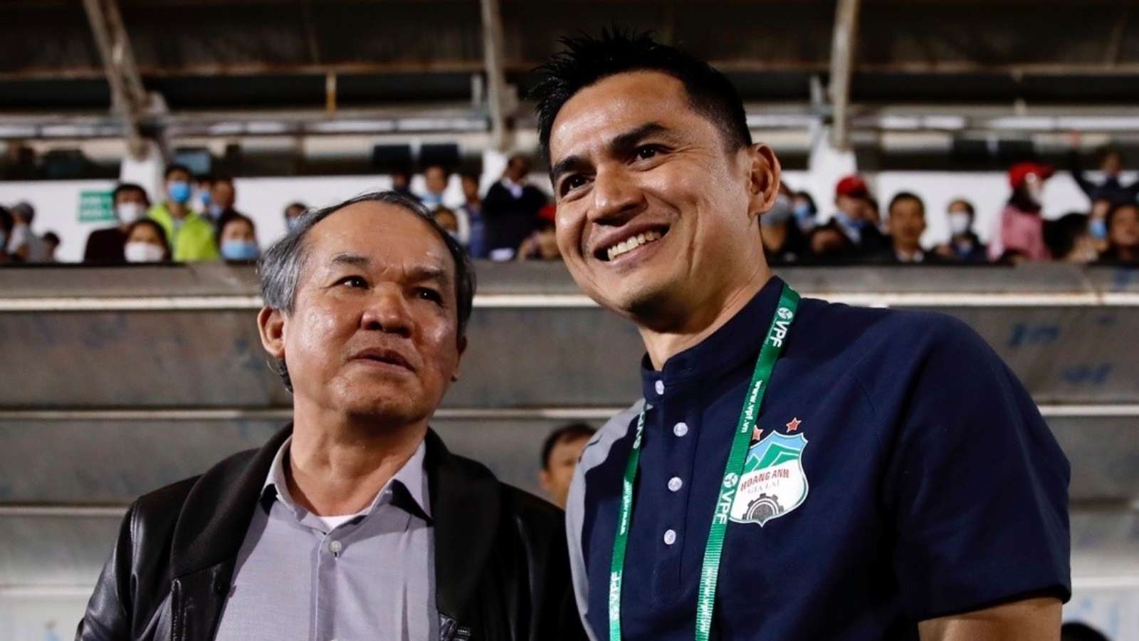 โดน เหงียน ดุค ประธานสโมสรฮอง อันห์ ยาลาย