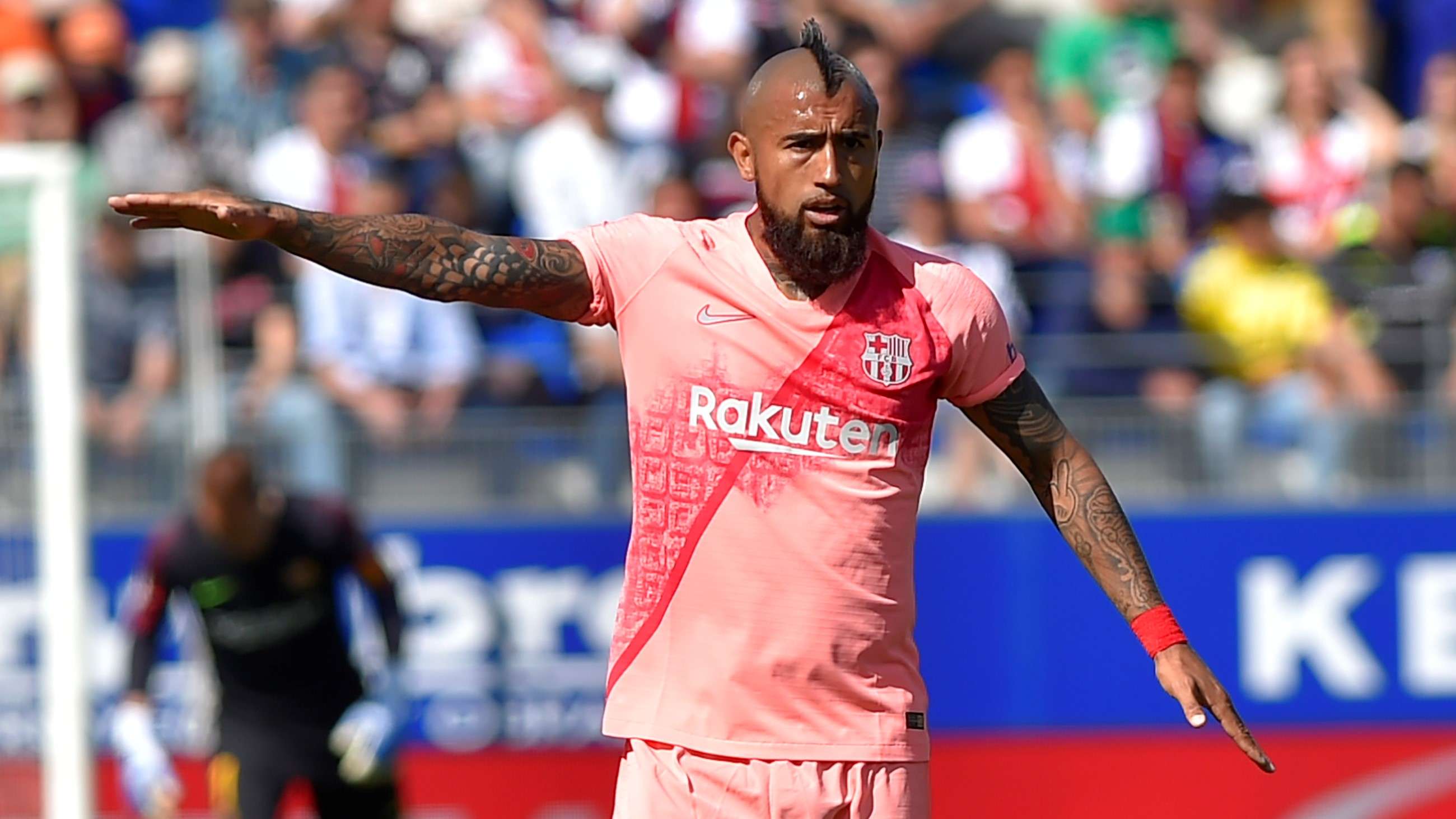 Arturo Vidal Huesca Barcelona LaLiga 13042019