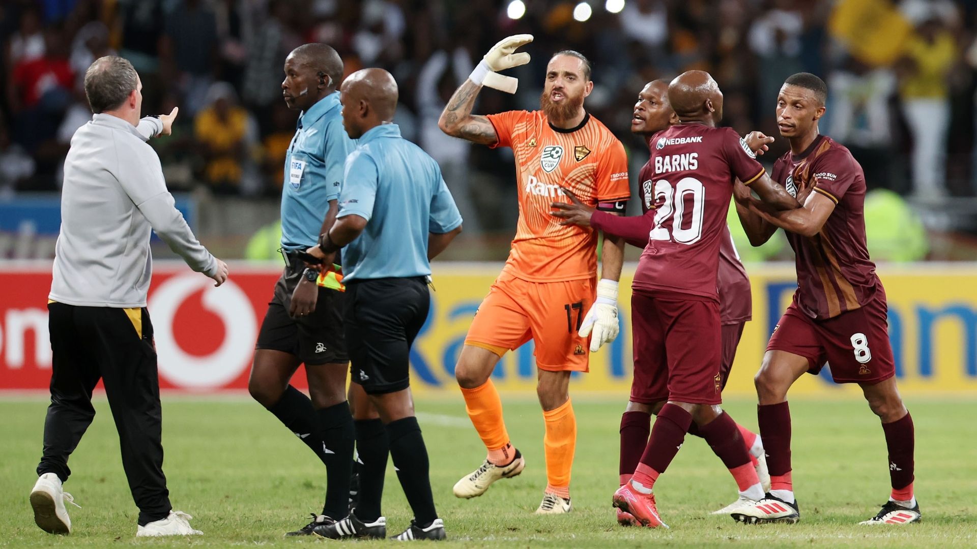 PSL Referee Sikhumbuzo Gasa and Stellenbosch Players